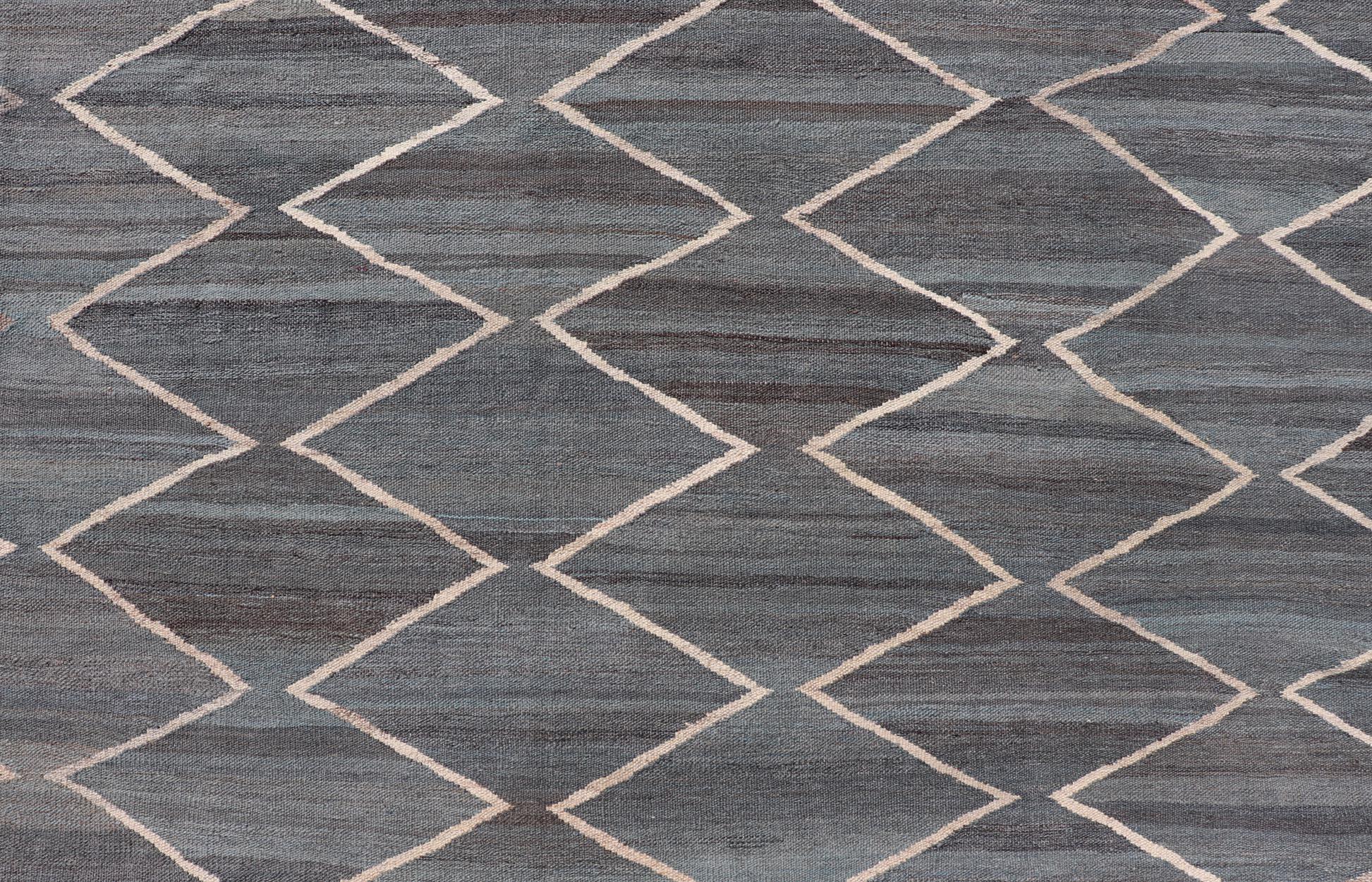 Modern Tribal Afghan Kilim Flat Weave in Charcoal-Blue and Ivory 8'6 x 11'4 In New Condition For Sale In Atlanta, GA