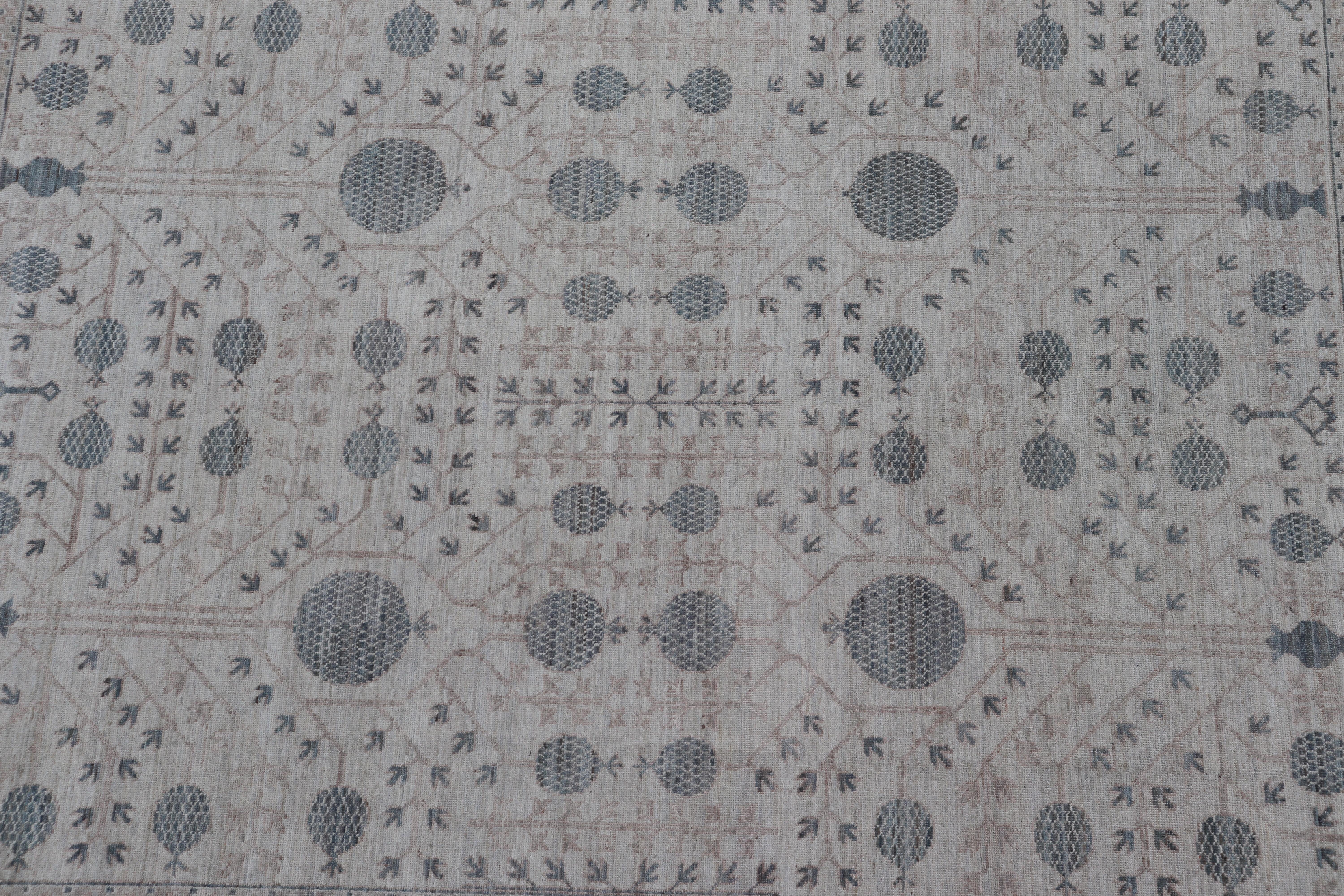 Modern Tribal Khotan Rug in Shades of Cream, Tan, and Light Teal For Sale 4