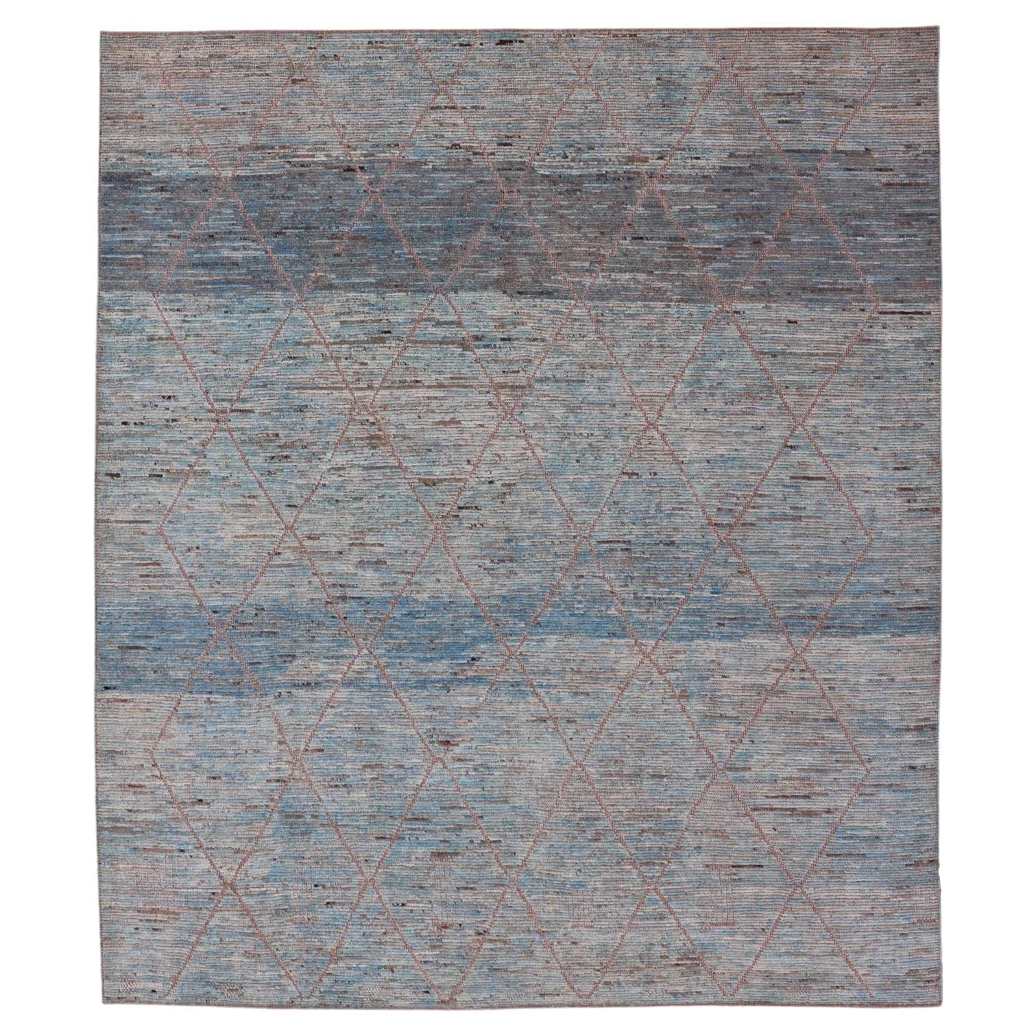 Moderner Stammesteppich aus Wolle mit subgeometrischem Design in Blau, Tan und Elfenbein