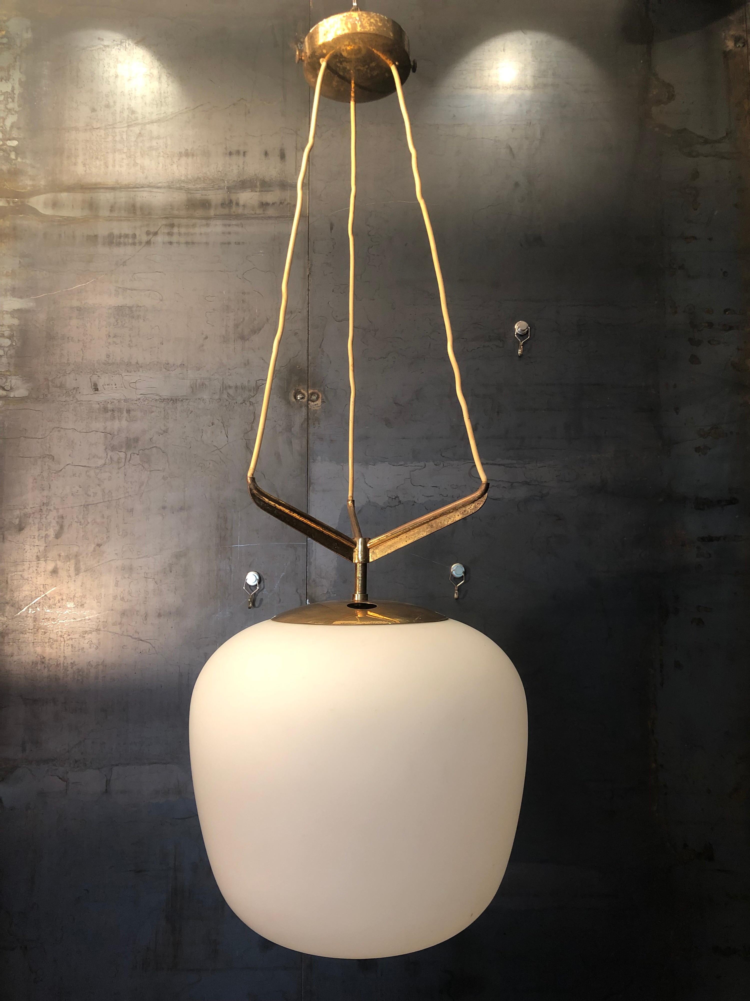 Modern Triple Opaline Glass and Brass Pendant Light by Stilnovo, Italy, 1950s For Sale 8