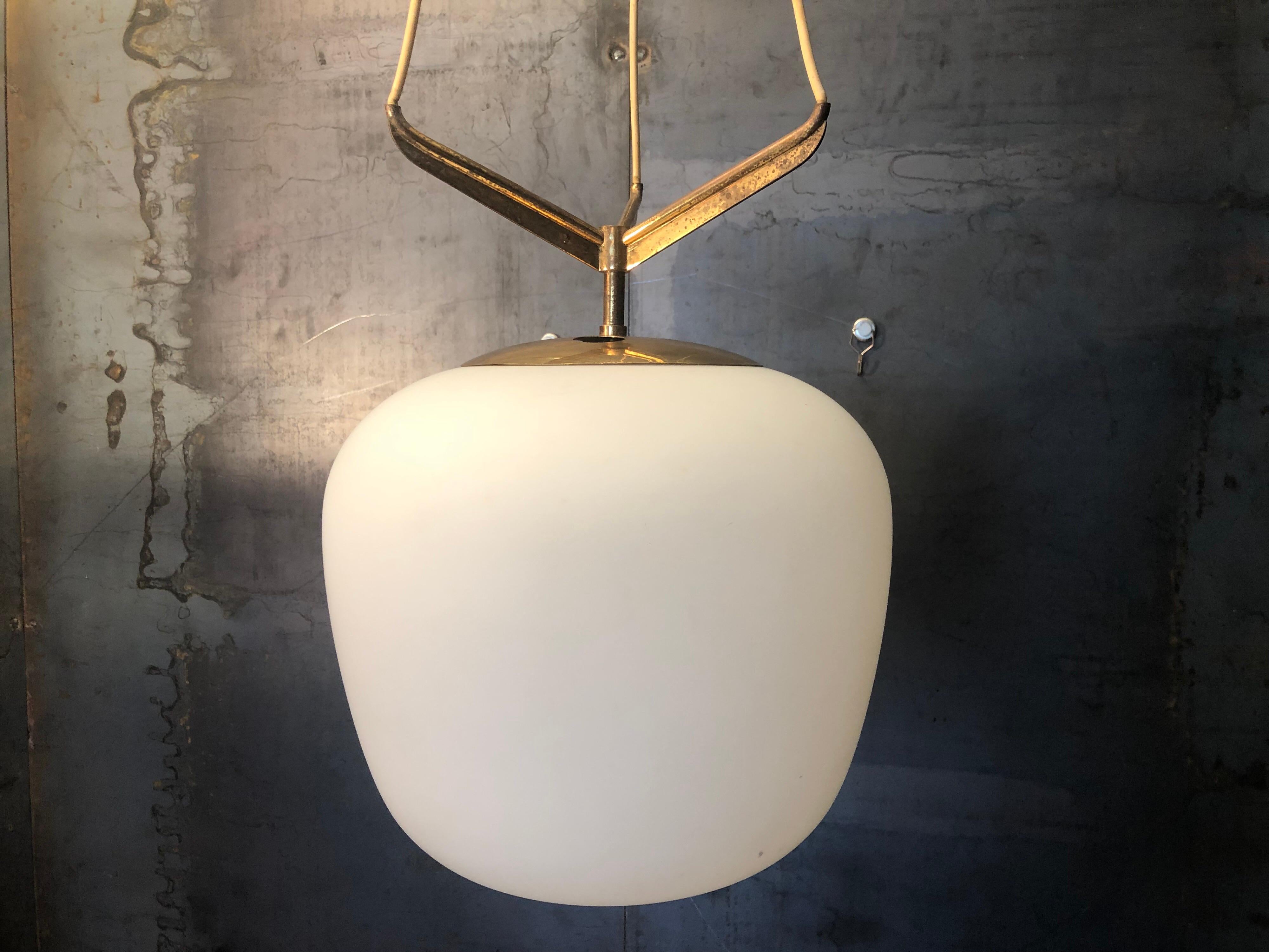 Mid-Century Modern Modern Triple Opaline Glass and Brass Pendant Light by Stilnovo, Italy, 1950s For Sale