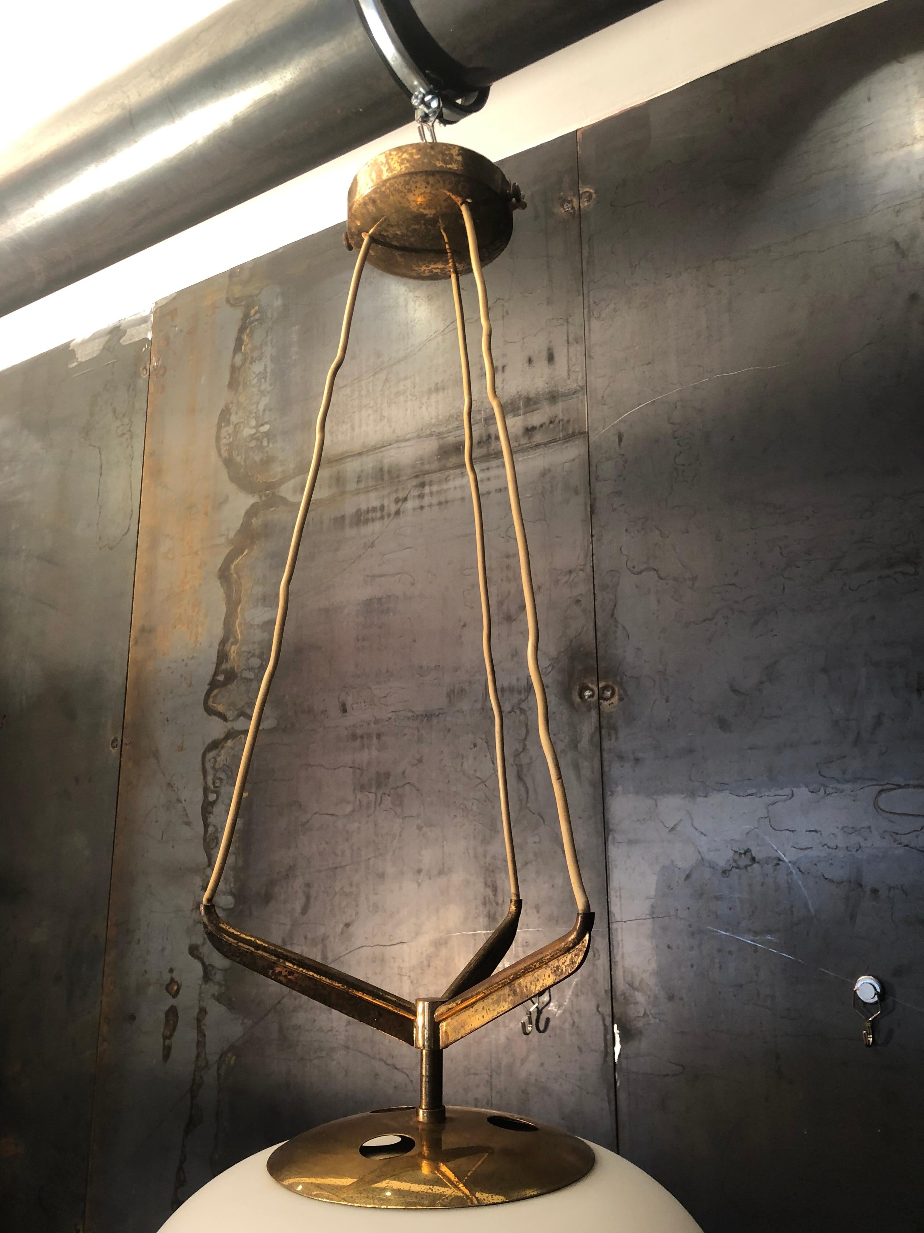 Modern Triple Opaline Glass and Brass Pendant Light by Stilnovo, Italy, 1950s In Good Condition For Sale In Catania, IT