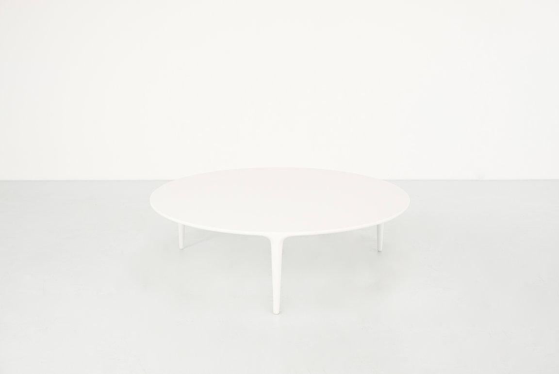 Belgian Modern Tripod coffee table XXL by Wolfgang Bregentzer, Belgium For Sale