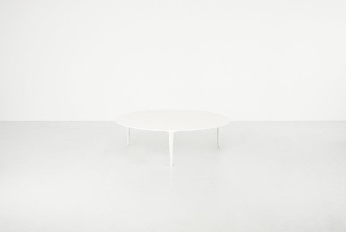 Modern Tripod coffee table XXL by Wolfgang Bregentzer, Belgium For Sale 3