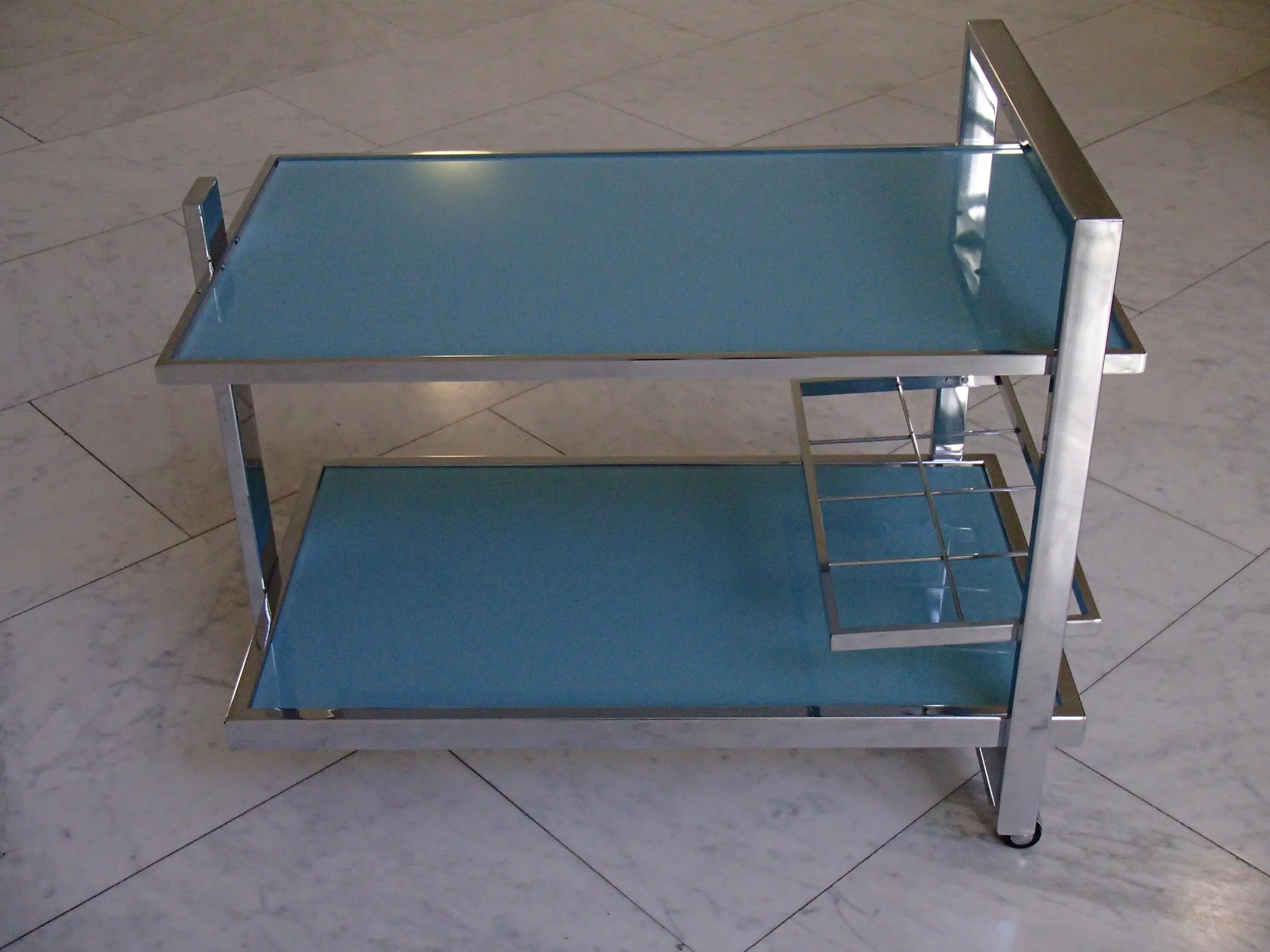 Modern Trolley Chrome Turquoise Glas Shelf's In Good Condition For Sale In Weiningen, CH