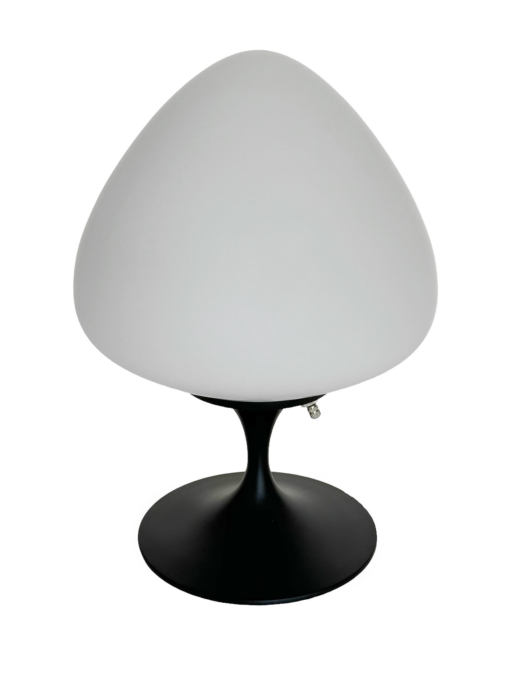 Mid-Century Modern Modern Tulip Bedside Table Lamp or Desk Lamp by Designline in Black