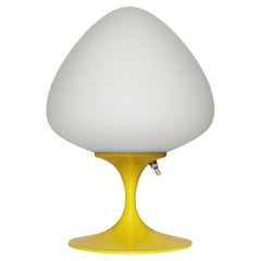 Lampe de table ou lampe de bureau Tulip moderne de Designline en jaune vif amusant
