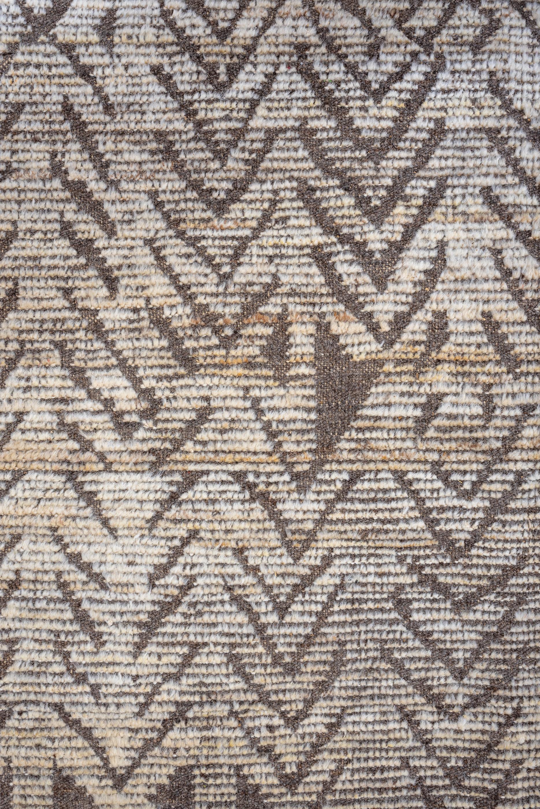 Modern Tulu Indian Rug In New Condition In New York, NY