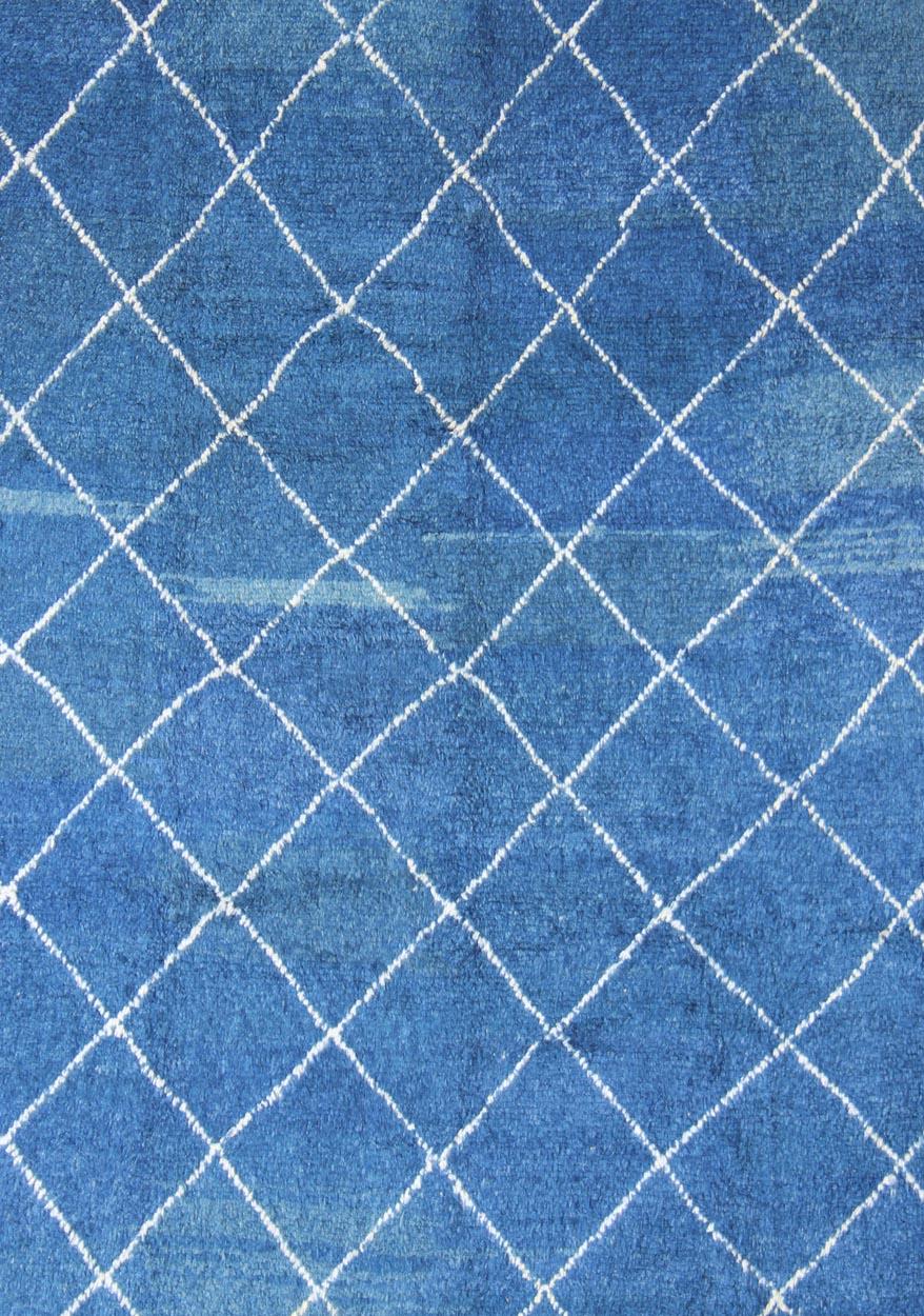 Turkish Modern Moroccan Rug with All-Over Lattice Design by Keivan Woven Arts For Sale