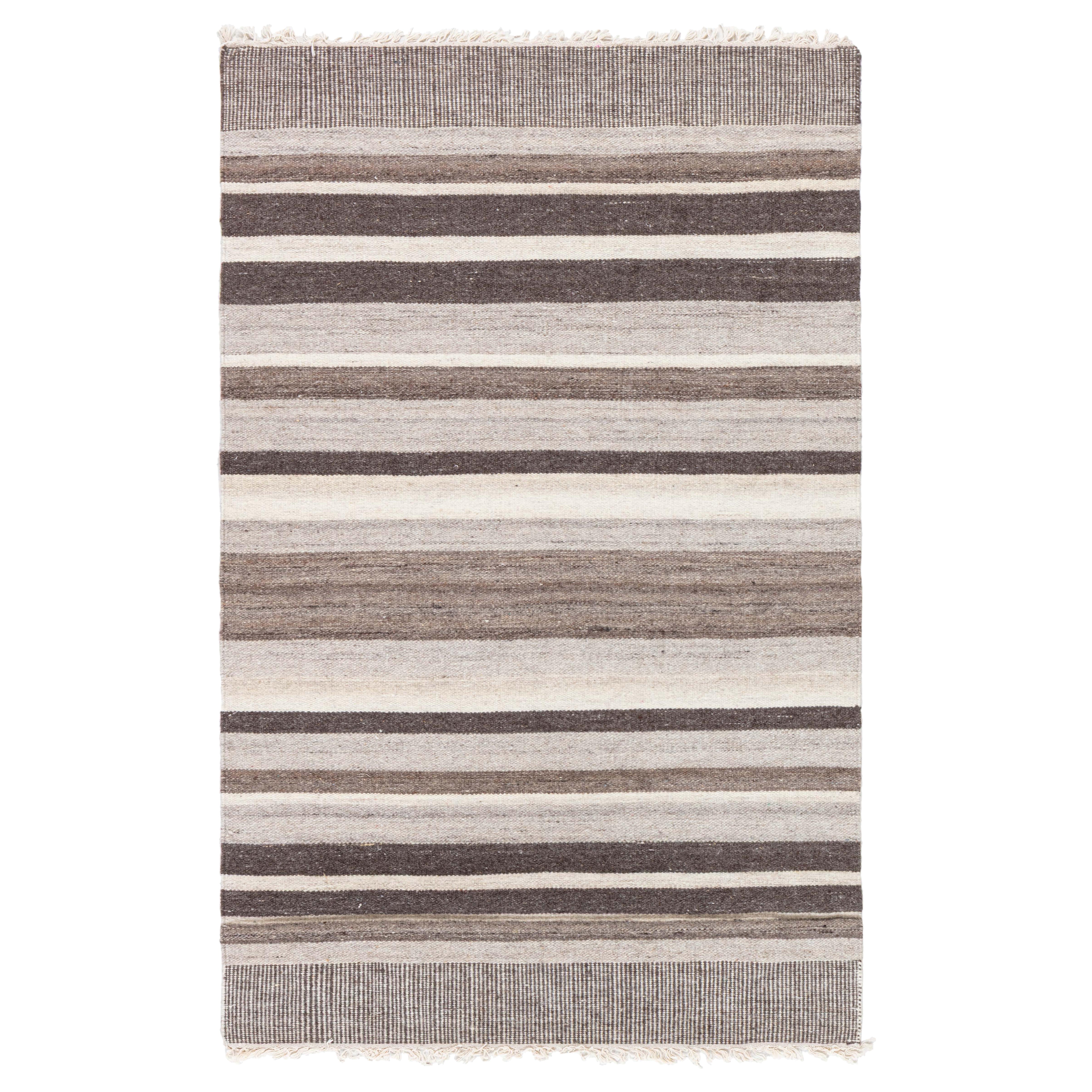 Moderner Tulu Nadu "Line Segment" Wollteppich von Doris Leslie Blau im Angebot