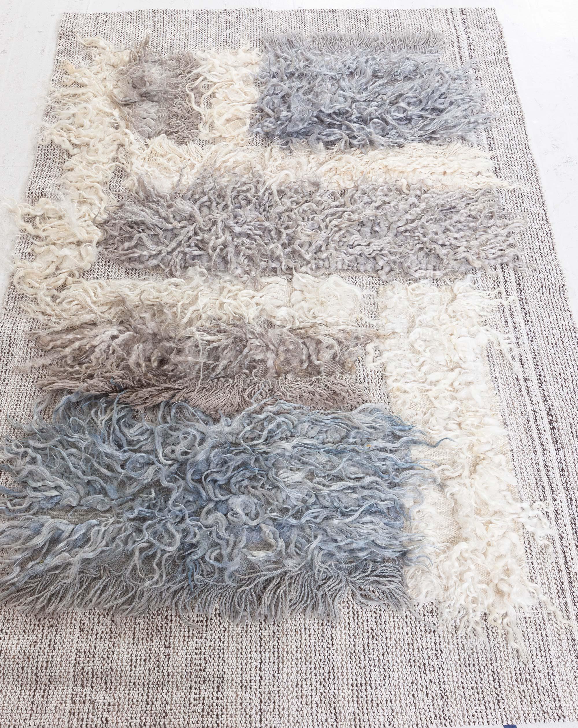 Alfombra Tulu moderna de Doris Leslie Blau en Nuevo estado para la venta en New York, NY