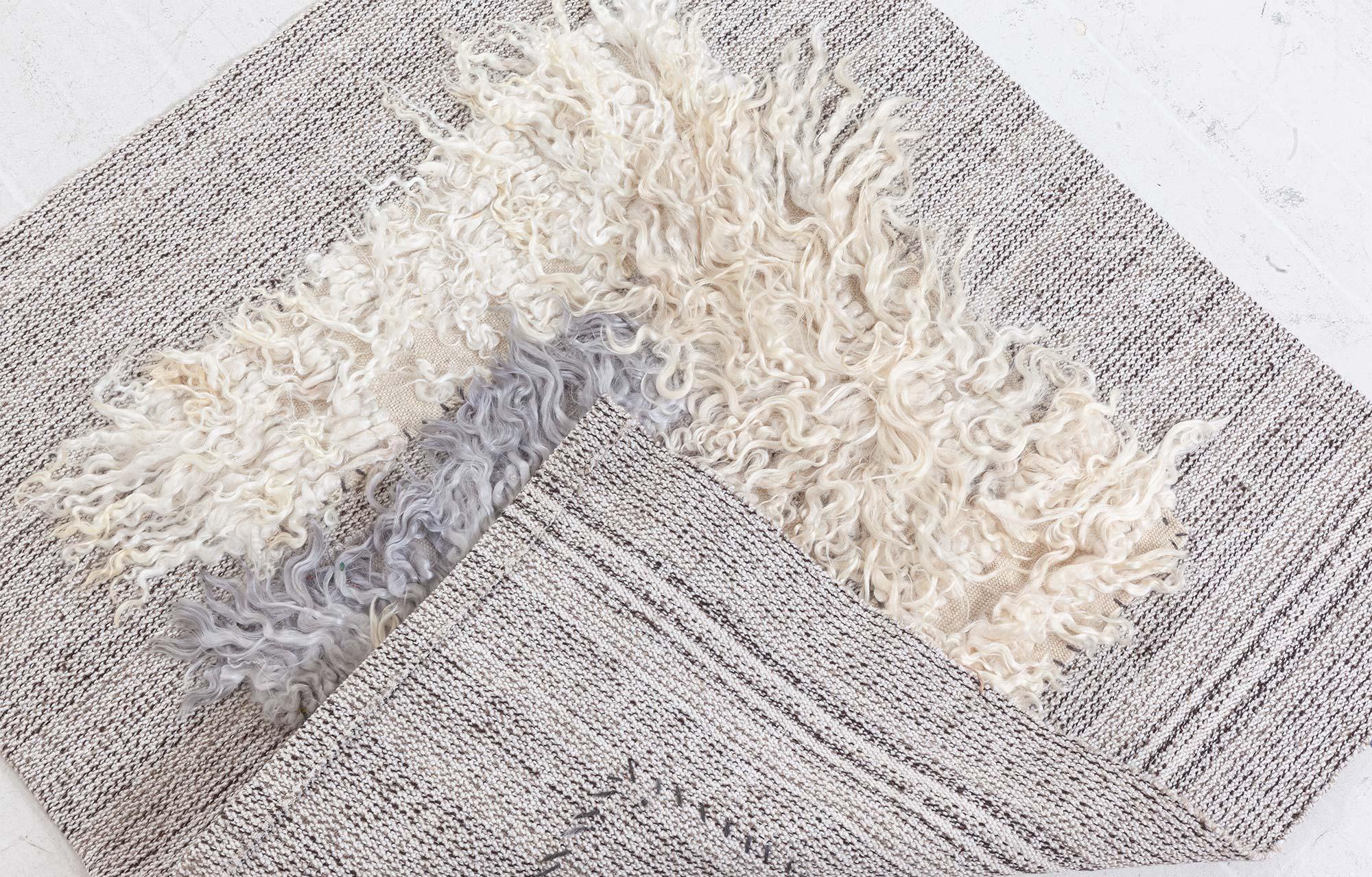 Tappeto moderno Tulu di Doris Leslie Blau in vendita 1