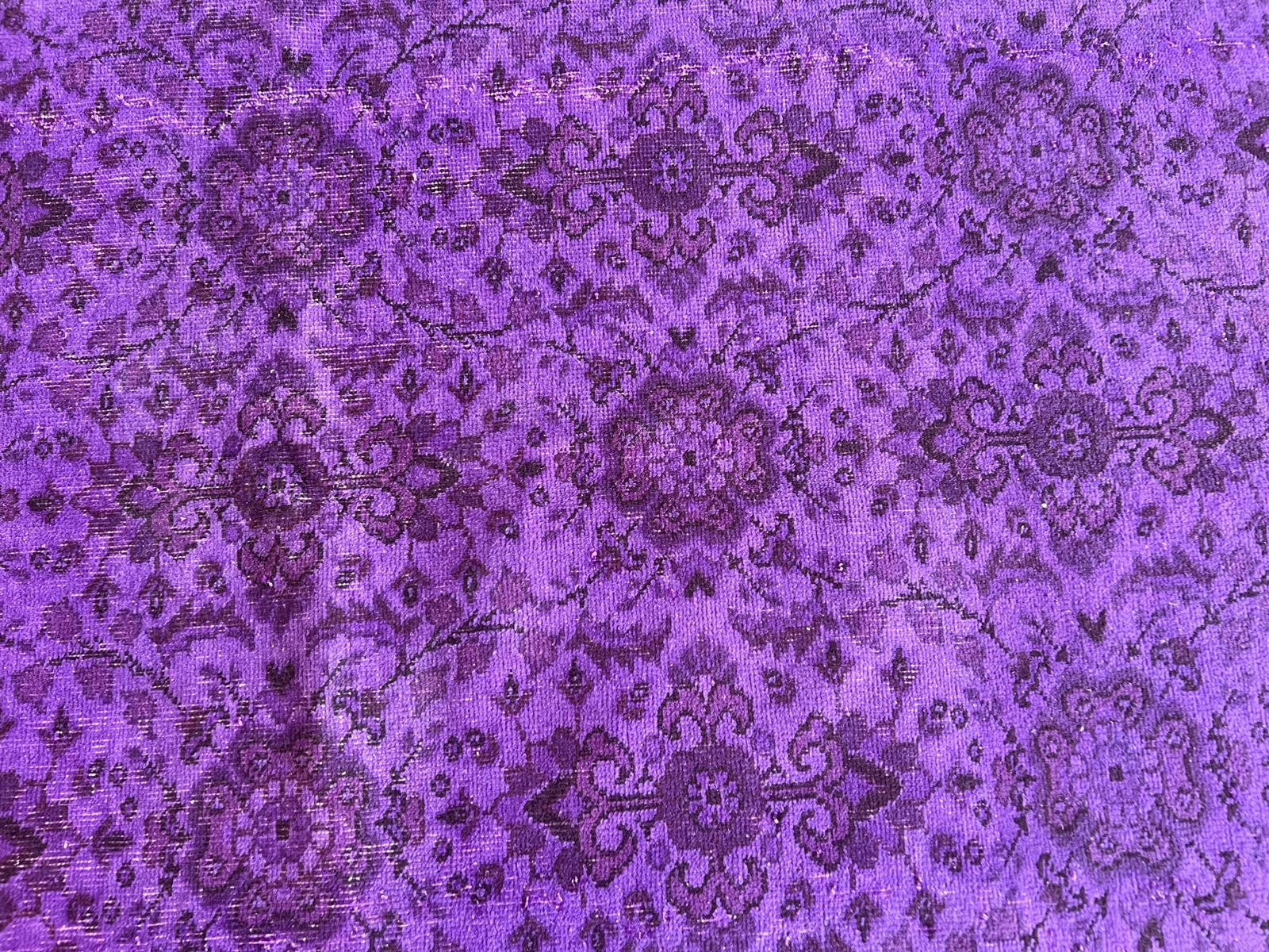 6.7x10.2 ft Modern Turkish Area Rug in Purple. Floral Patterned Handmade Carpet In Good Condition For Sale In Spring Valley, NY