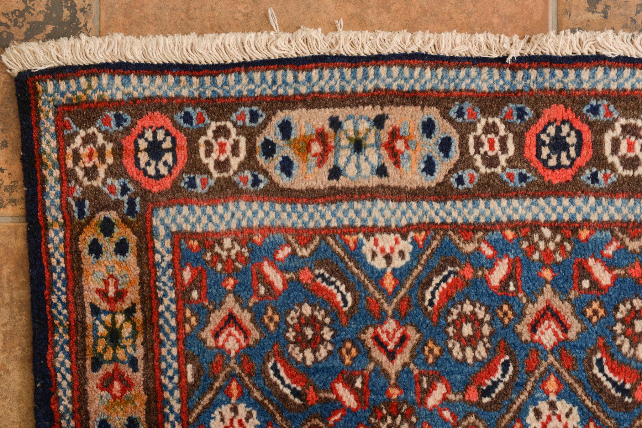 Modern Turkish Carpet For Sale 4