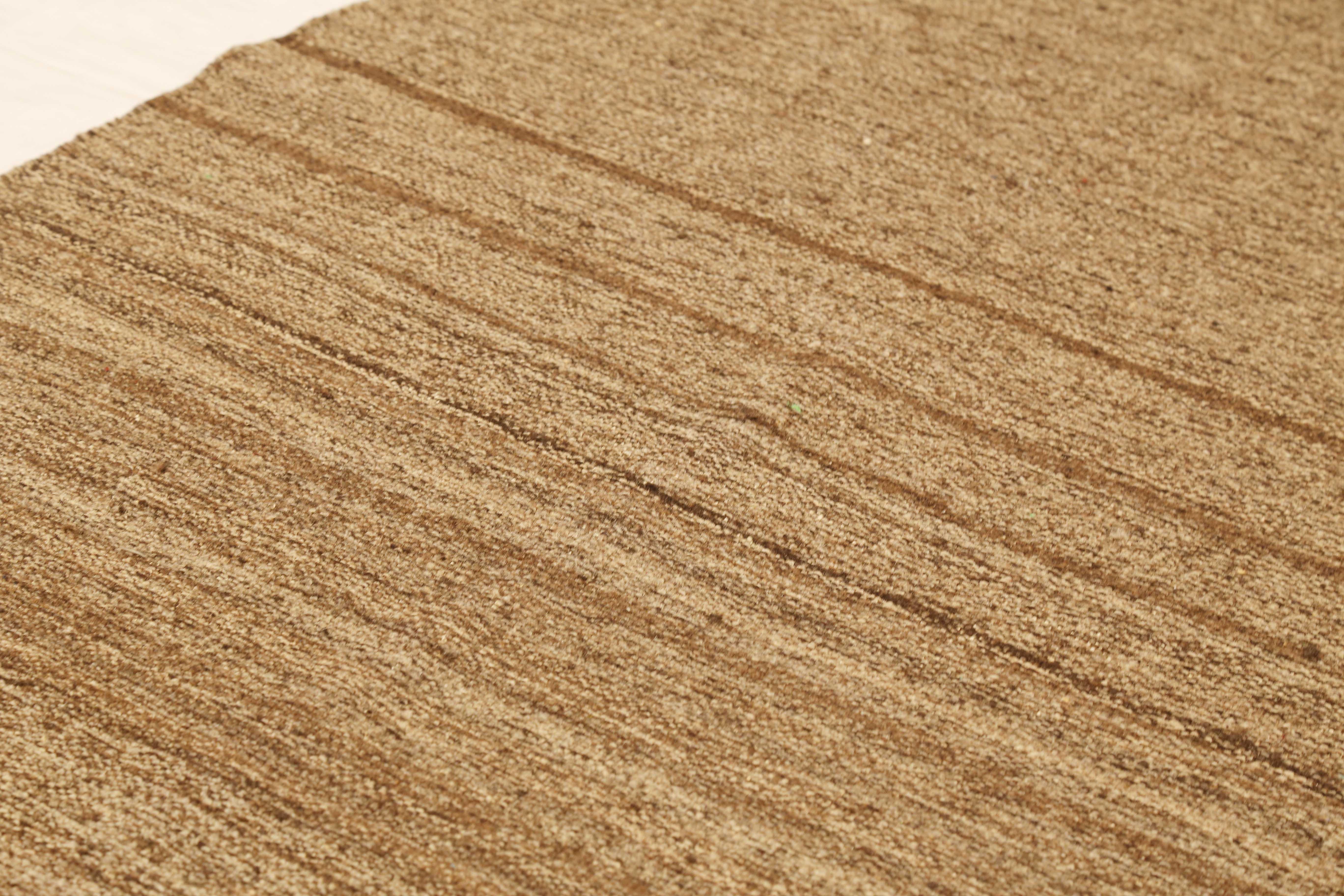 Modern Turkish Flat-Weave Kilim Rug with Brown Stripes on Beige Field In New Condition For Sale In Dallas, TX