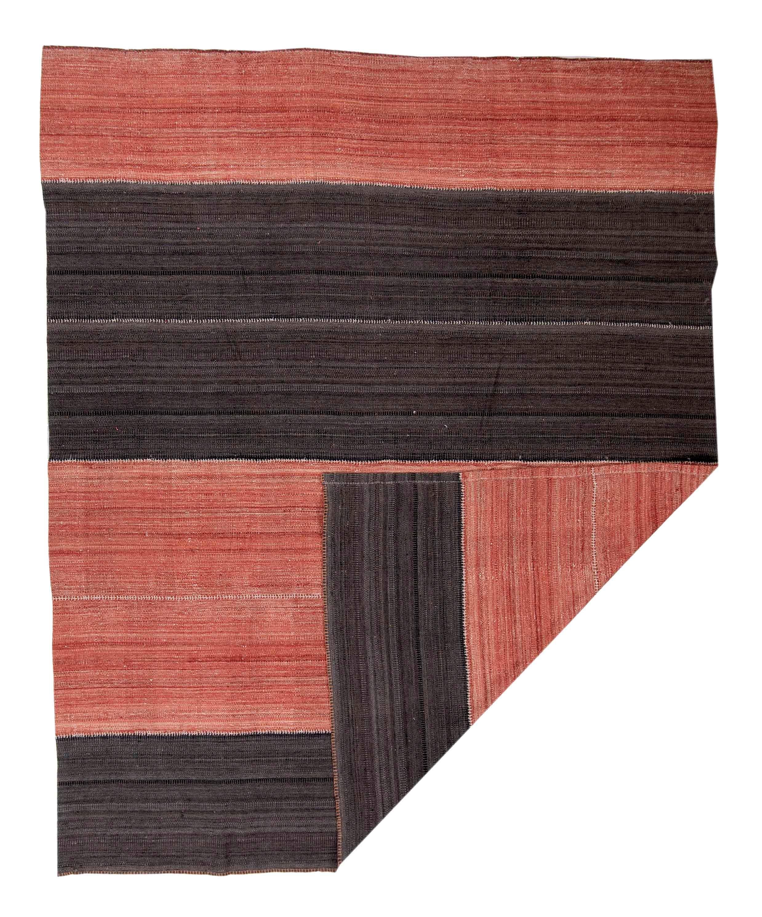 Moderner türkischer Kelim-Teppich in rotem und schwarzem Flachgewebe-Muster (Oushak) im Angebot