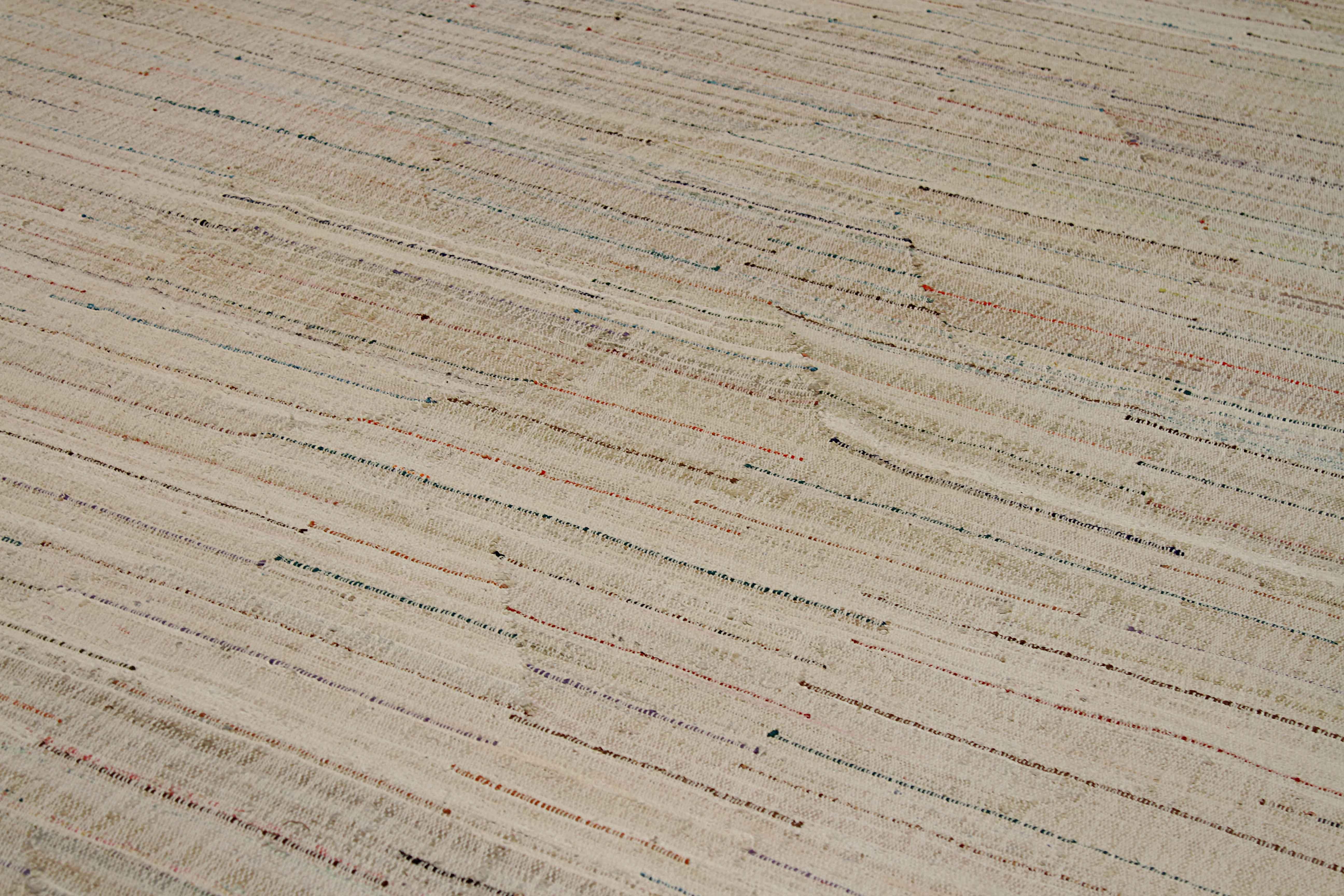 Modern Turkish Kilim Rug Made of Antique Wool with Colored Lines In New Condition For Sale In Dallas, TX