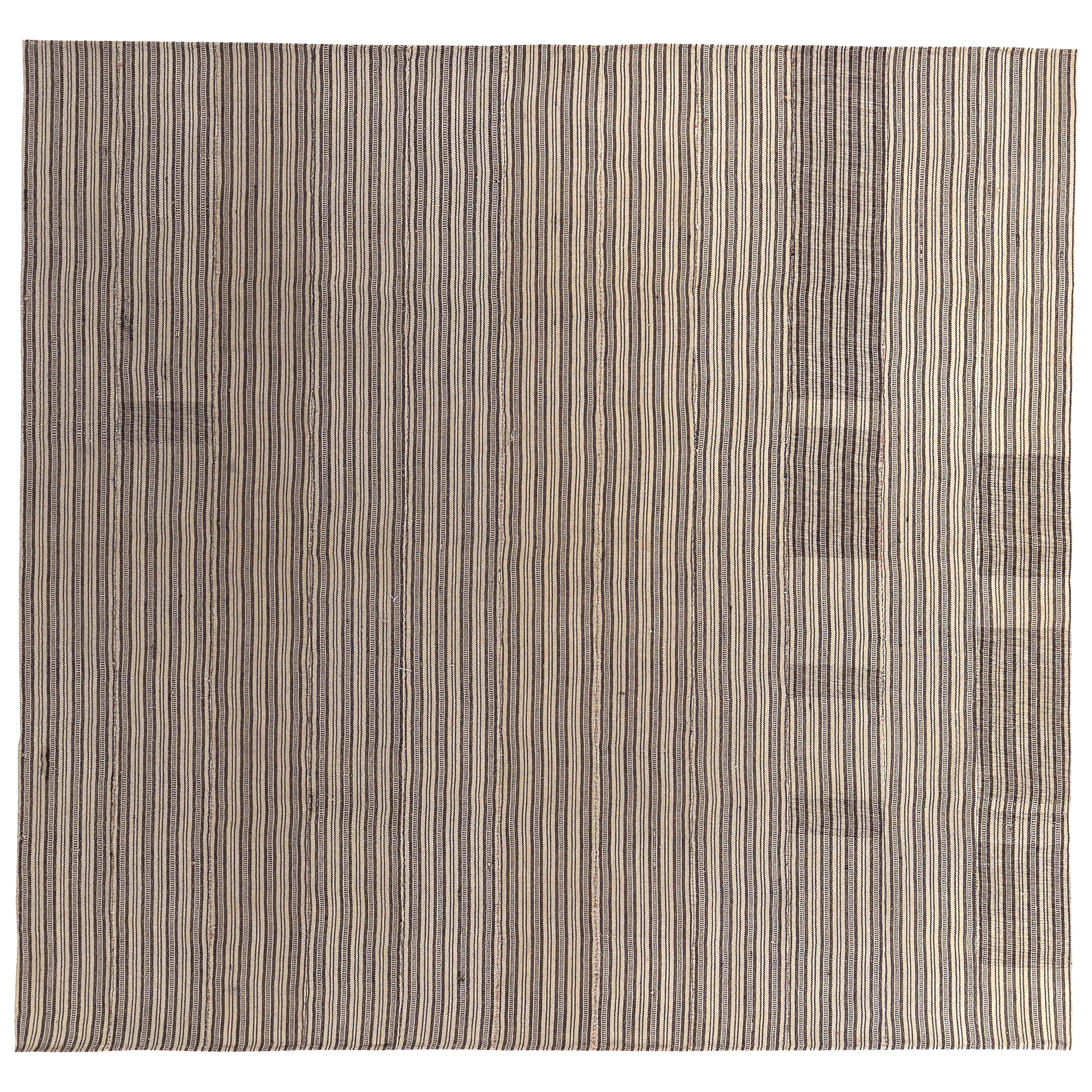 Alfombra Kilim Turca Moderna con Rayas Lápiz Beige y Marrón