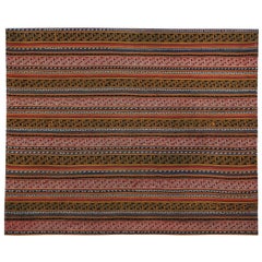 Alfombra Kilim Turca Moderna con Rayas Tribales Marrones, Azules y Blancas