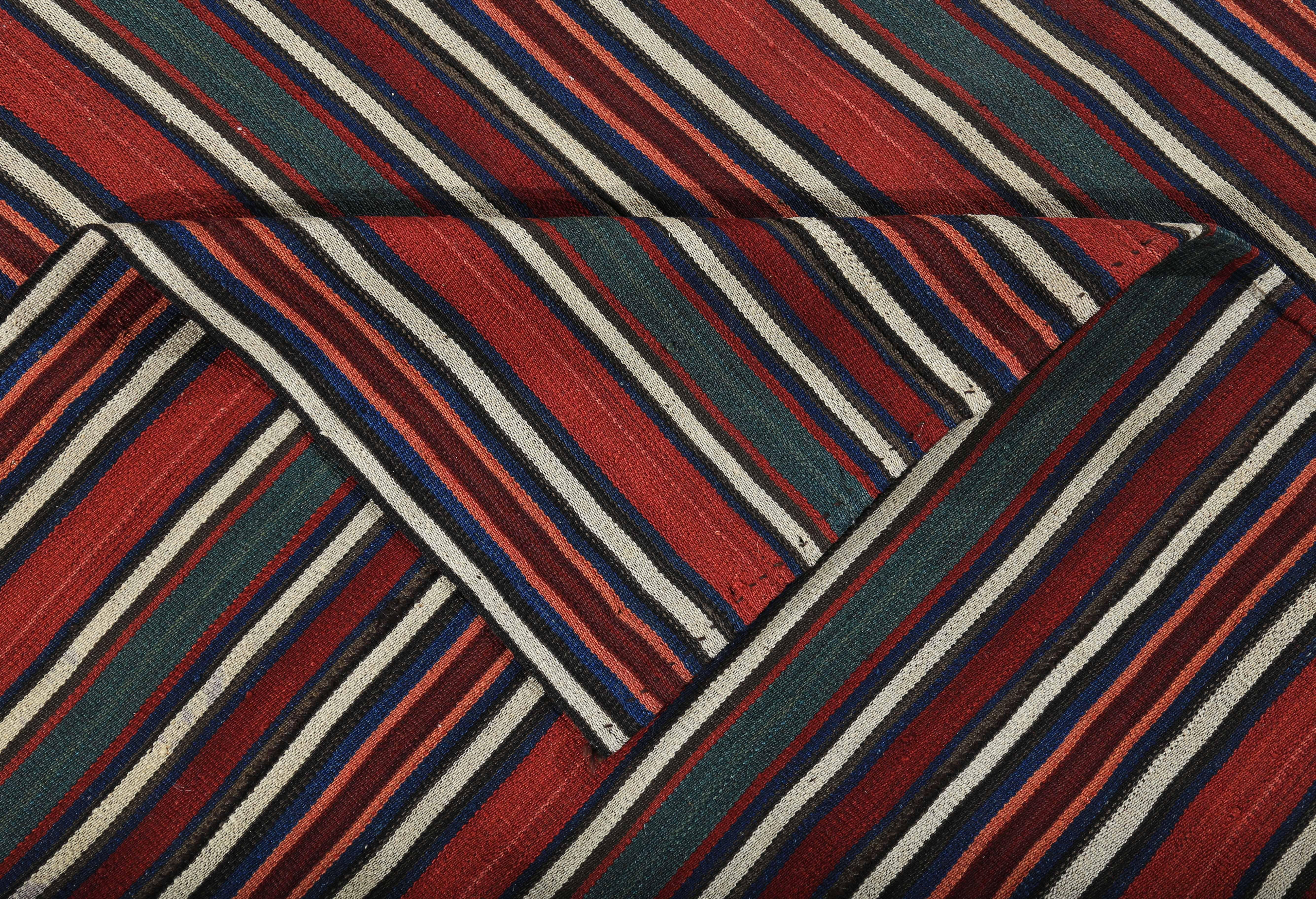 Modern Turkish Kilim Rug with Red and Ivory Stripes In New Condition For Sale In Dallas, TX
