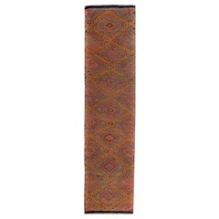 Tapis de couloir Kilim turc moderne avec motifs tribaux orange et rouges