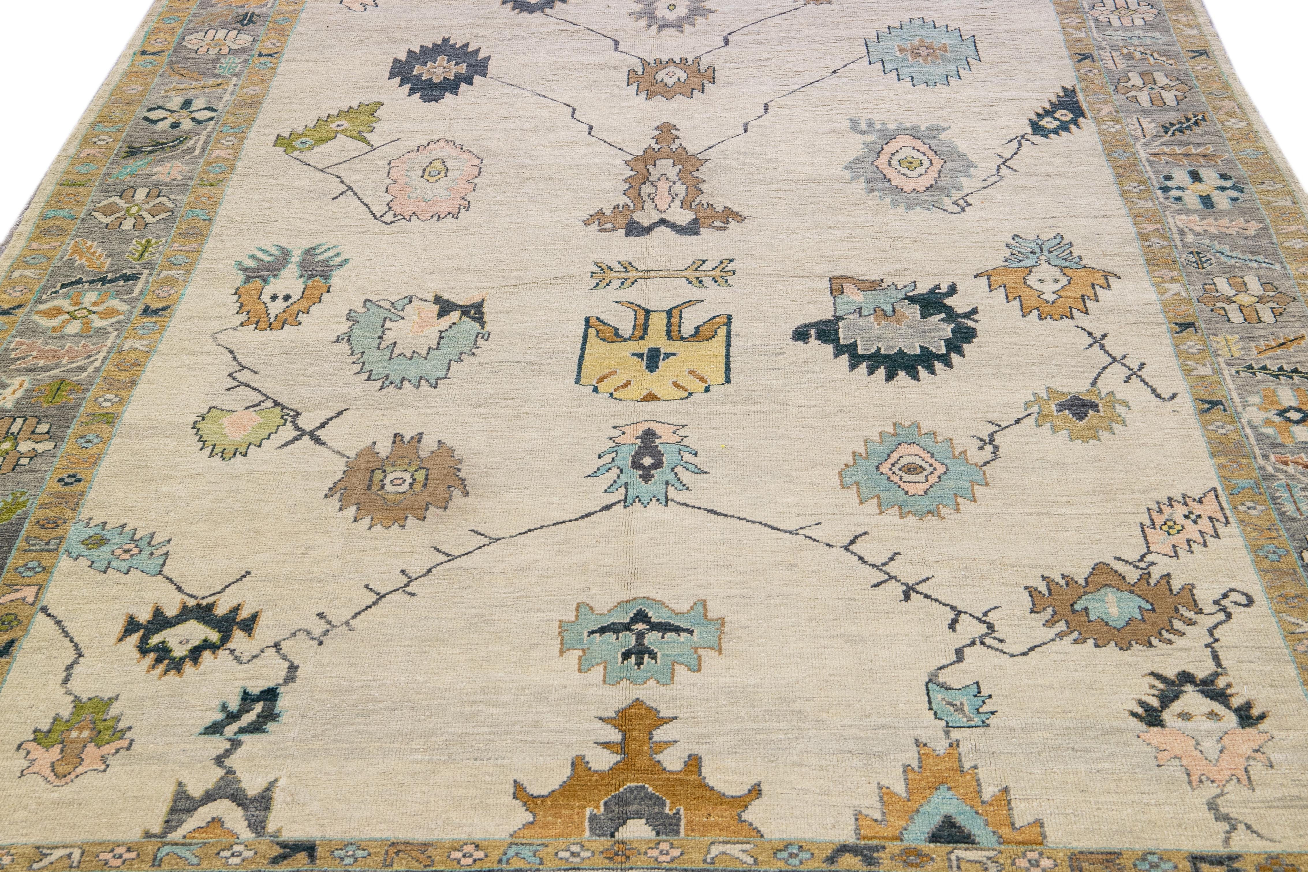 Hand-Knotted Modern Turkish Oushak Beige Handmade Floral Pattern Wool Rug For Sale