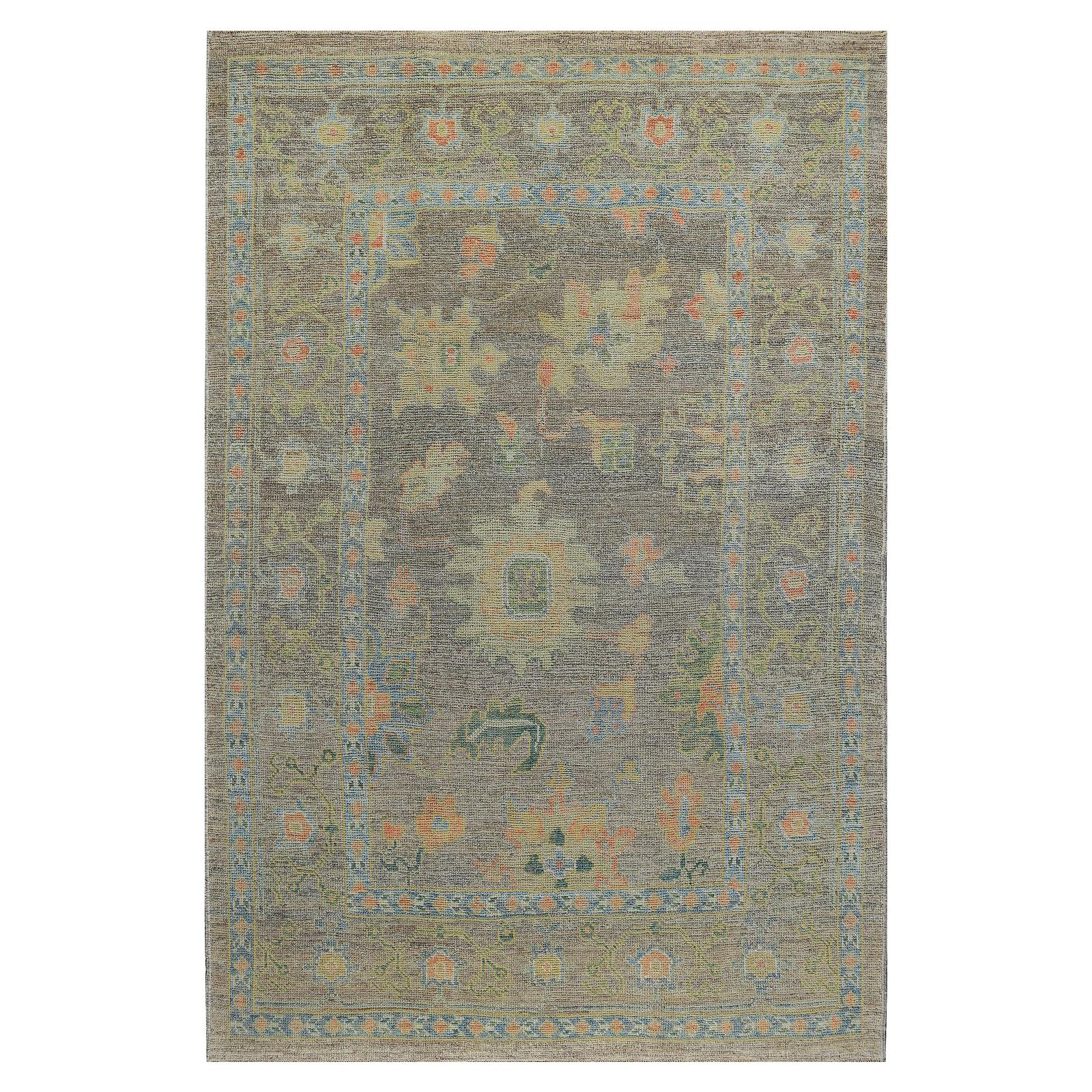 Nazmiyal Collection Modern Turkish Oushak. 6 ft. 2 in x 9 ft. 8 in