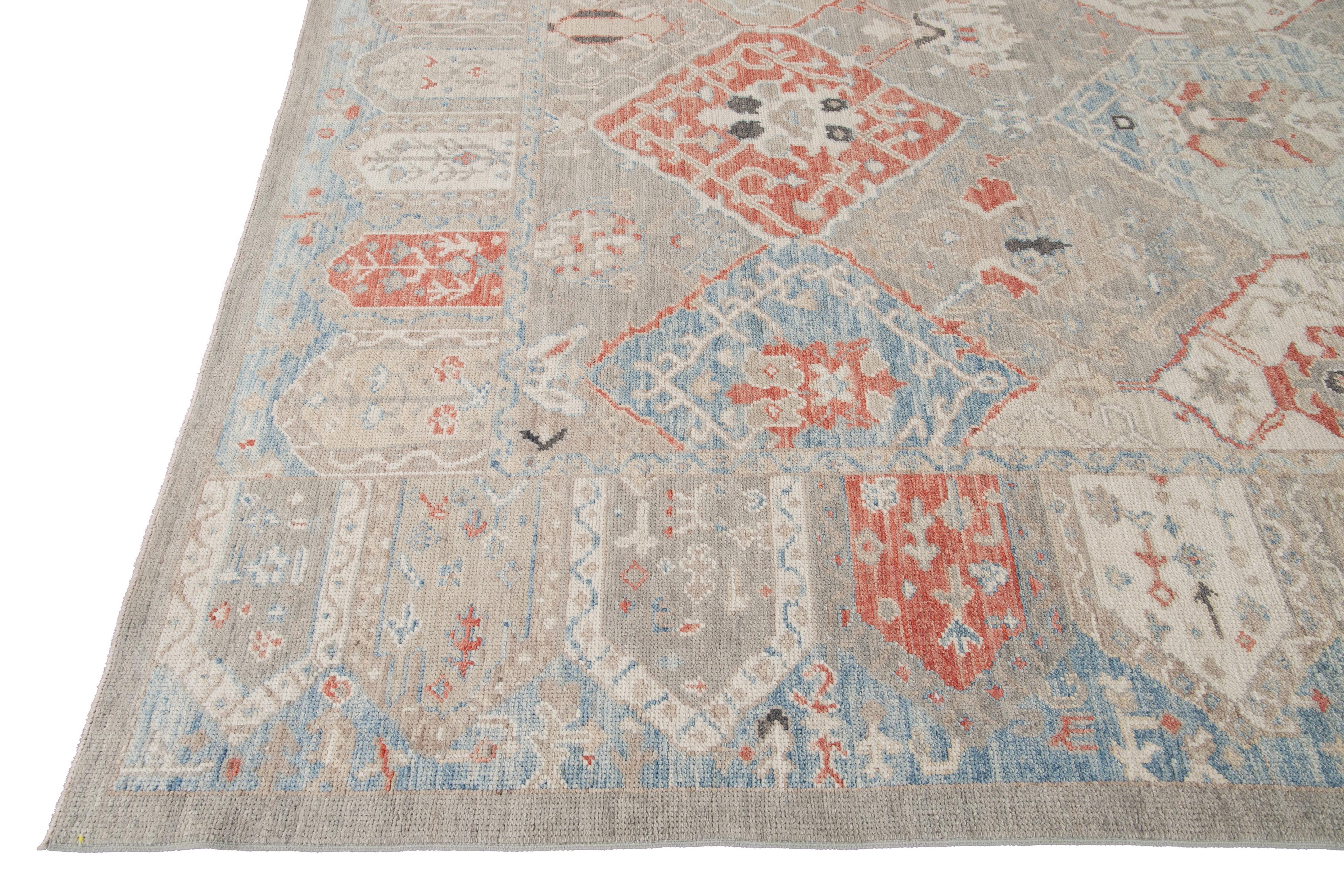 Modern Turkish Oushak Geometric Handmade Wool Rug In New Condition For Sale In Norwalk, CT