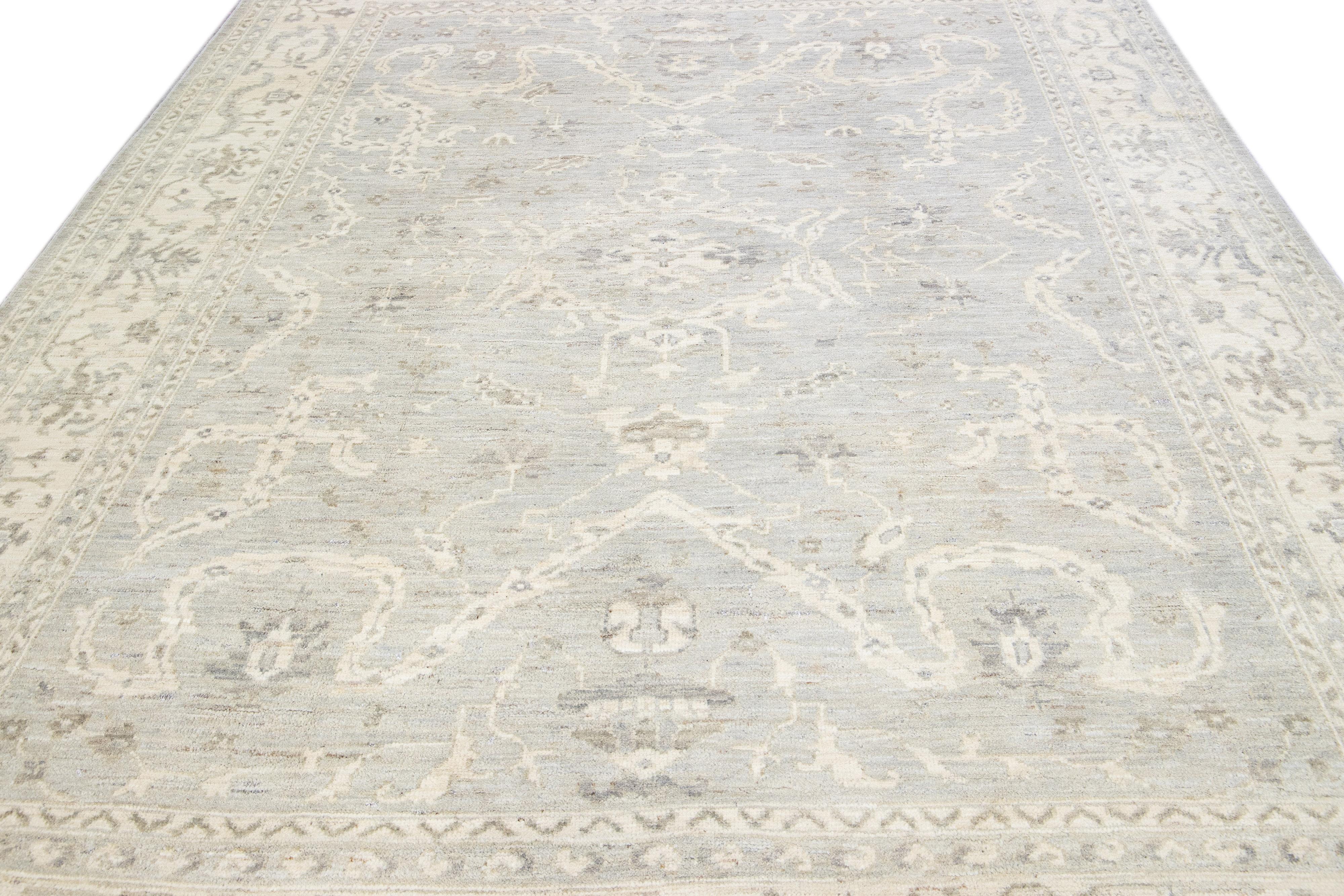Hand-Knotted Modern Turkish Oushak Gray  Handmade Floral Wool Rug For Sale