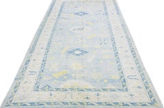 Alfombra turca moderna Oushak de lana de galería hecha a mano con motivos florales amarillos y verdes