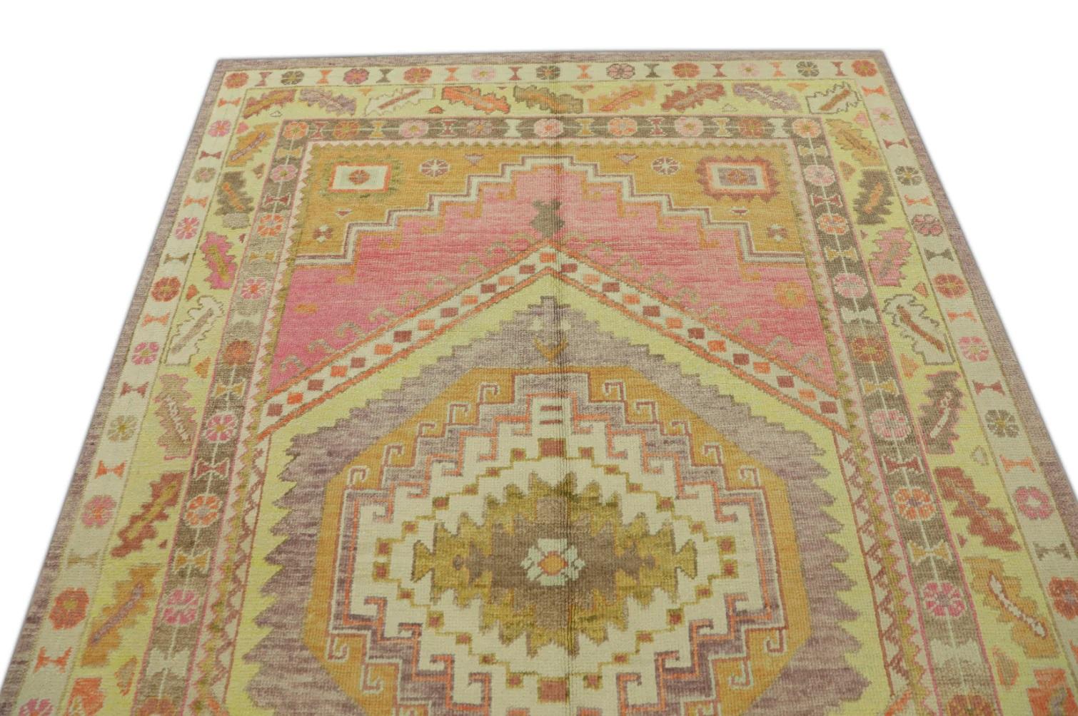 Modern Pink & Yellow Medallion Design Handwoven Wool Turkish Oushak Rug 6' x 9' For Sale