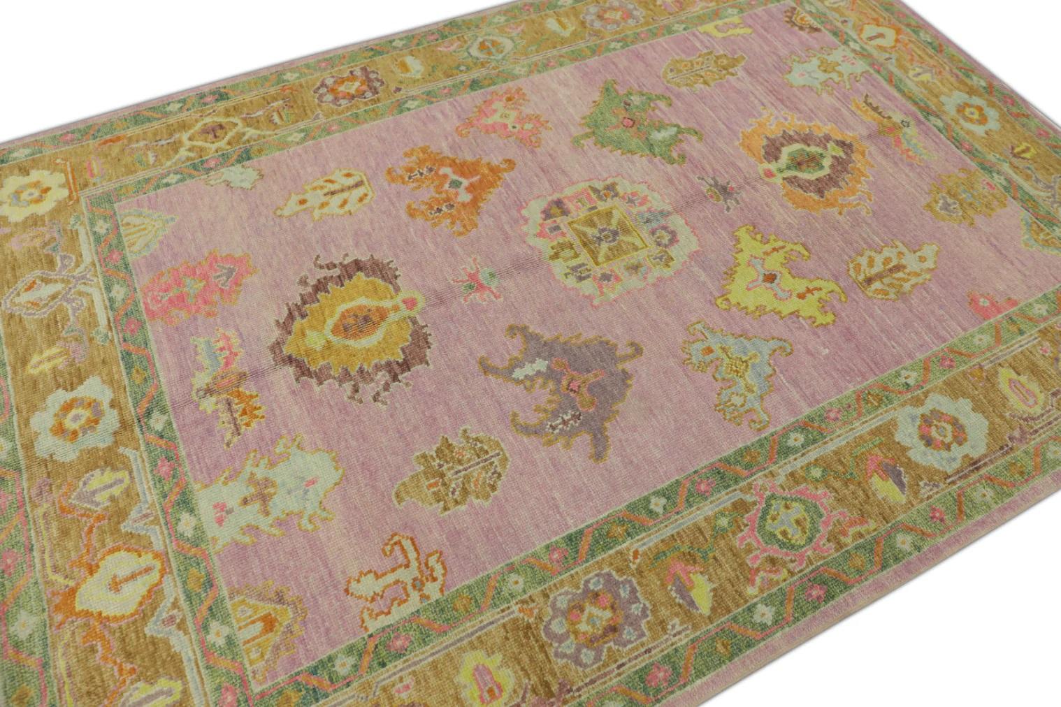 Alfombra Oushak Turca de Lana Floral Tejida a Mano Rosa y Naranja 6' x 8'10 Turco en venta