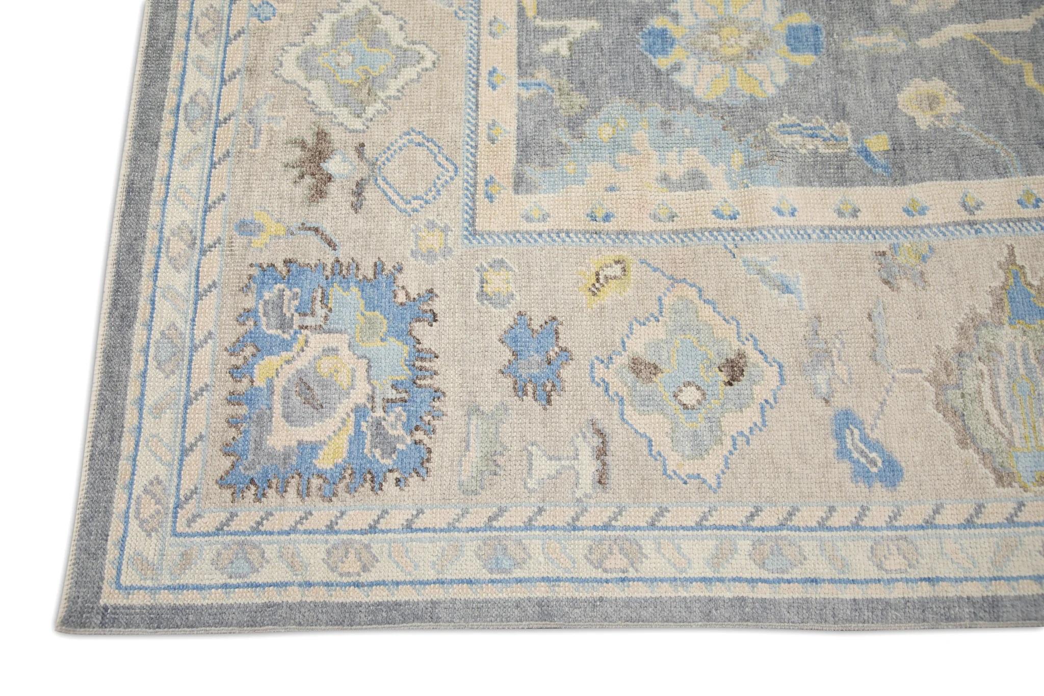 Turc Tapis turc Oushak en laine à motifs floraux tissés à la main en brun et bleu 7'11