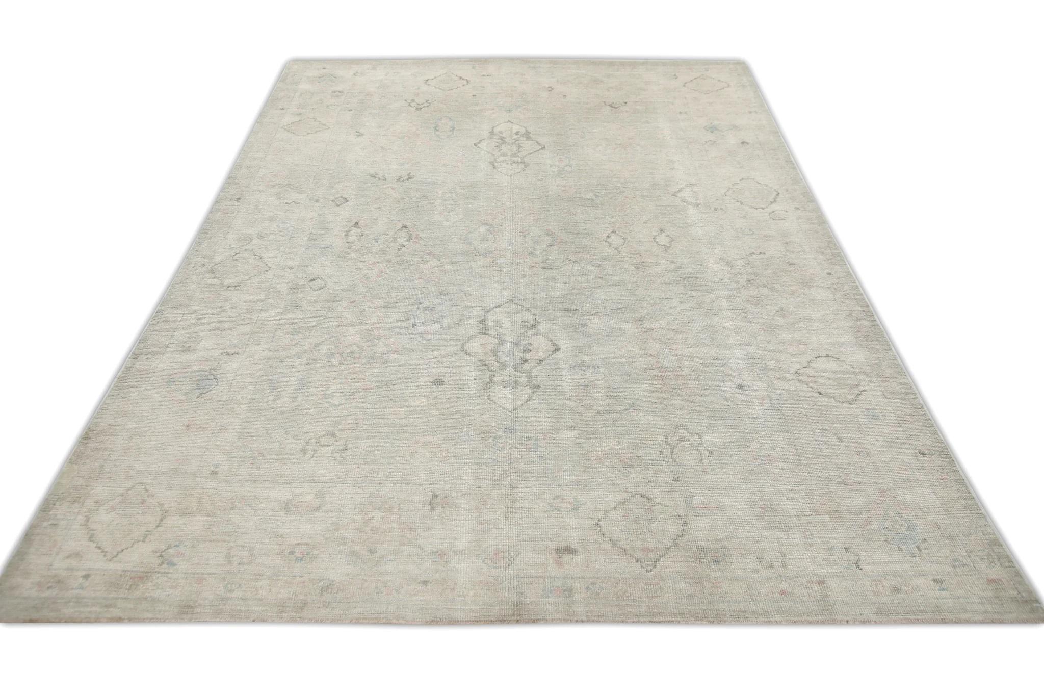 Handgewebter türkischer Oushak-Teppich aus Wolle in Braun & Rosa mit Blumenmuster 7'4