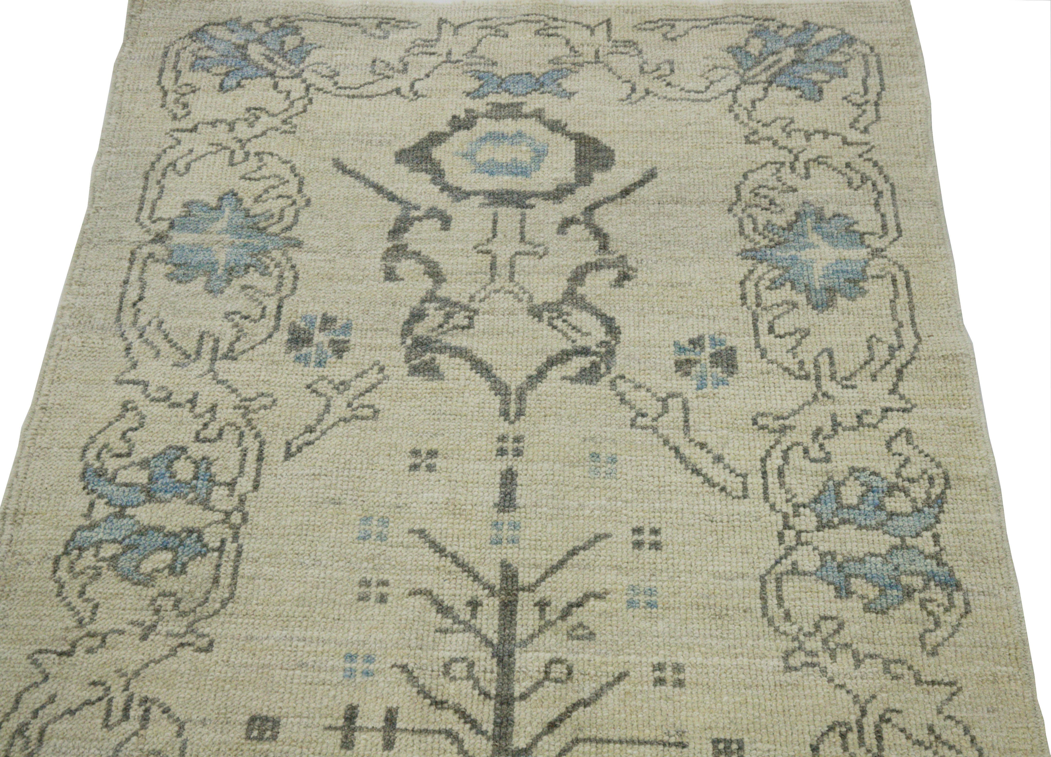 Modern Turkish Oushak Rug in Ivory with Blue and Gray Flowers Design In New Condition For Sale In Dallas, TX
