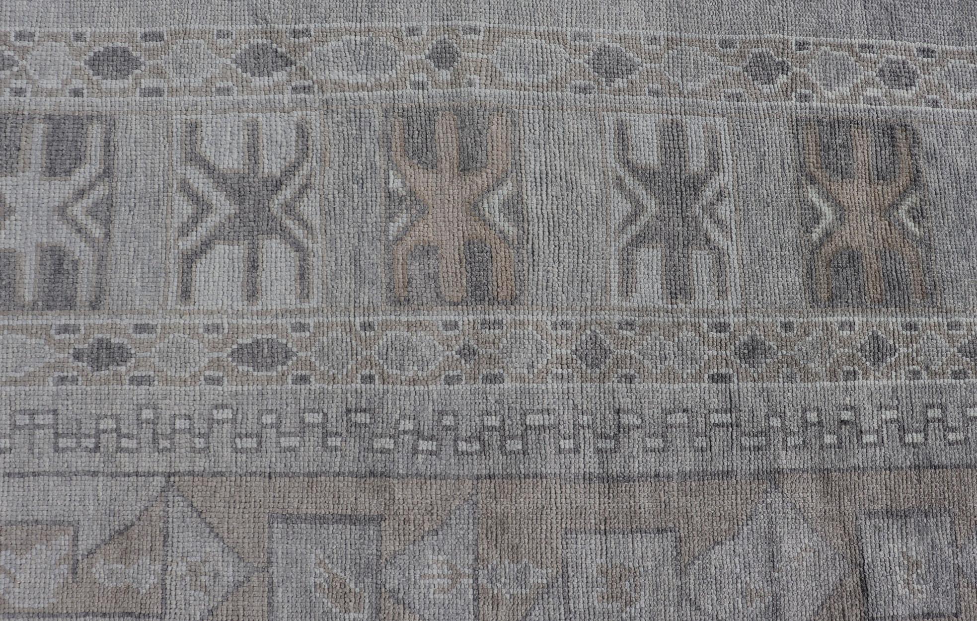 Hand-Knotted Modern Turkish Oushak Rug with Shades of Gray with Tribal Design For Sale