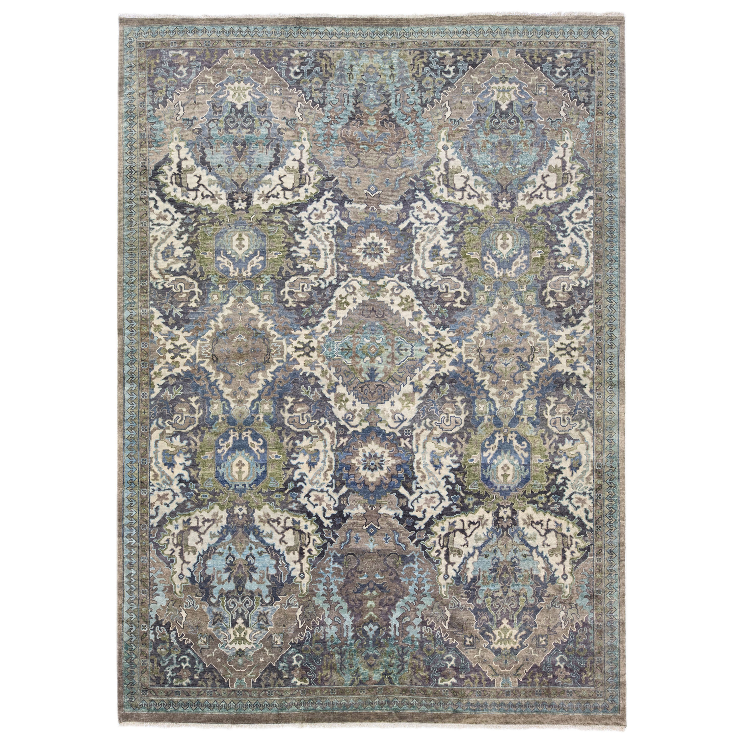 Tappeto moderno in lana grigio e blu fatto a mano in stile Oushak turco con motivo alllover