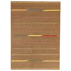 Tapis Kilim moderne turc à rayures colorées sur fond brun