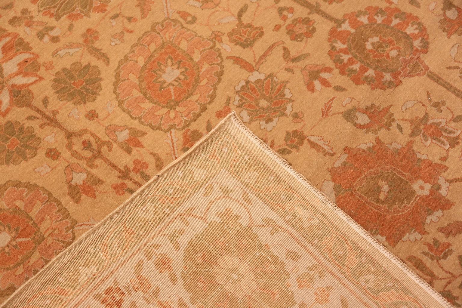 Nazmiyal Kollektion Moderner Täbris inspirierter türkischer Teppich 9 ft 11 in x 13 ft 3 in (21. Jahrhundert und zeitgenössisch) im Angebot