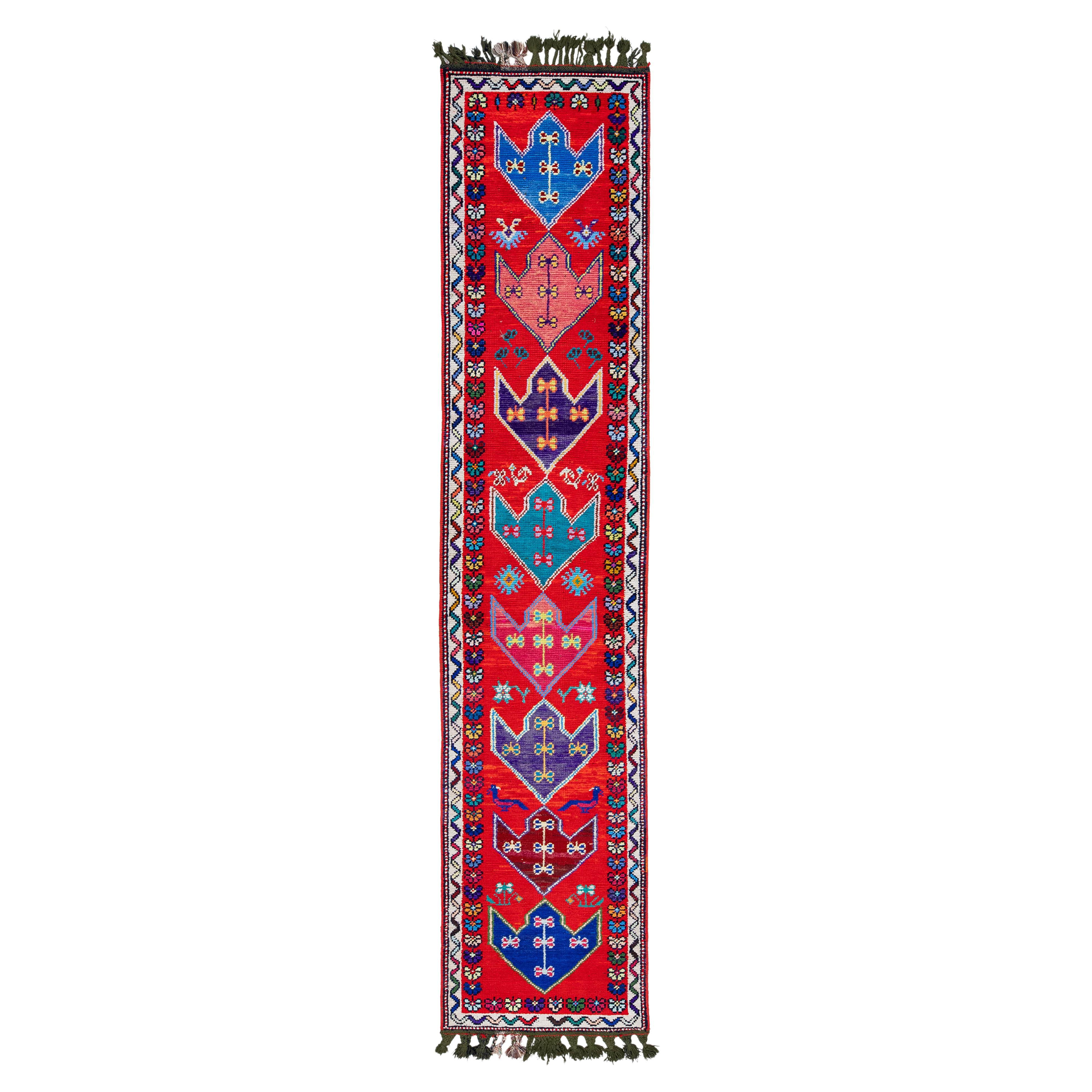 Tapis de course turc moderne - Laine nouée à la main rouge avec motif géométrique tribal en vente