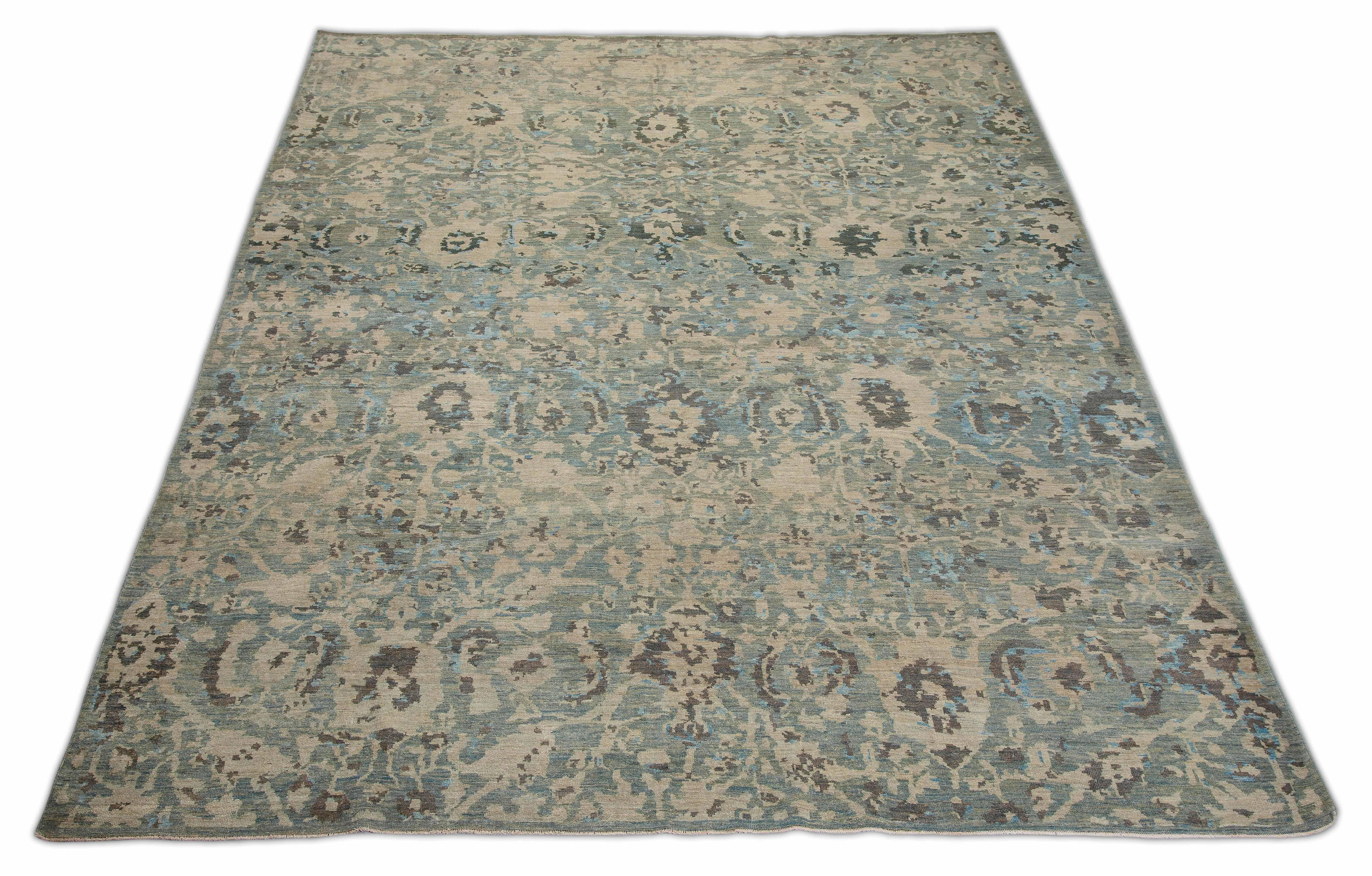 Hand-Woven Modern Turkish Sultanabad Rug with Allover Floral Design and No Borders For Sale