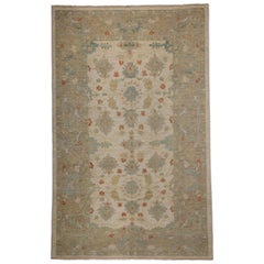 Modern Turkish Sultanabad Rug with Floating Leaf and Flowers Center Field Detail