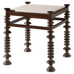 Tavolo da salotto moderno con gambe tornite