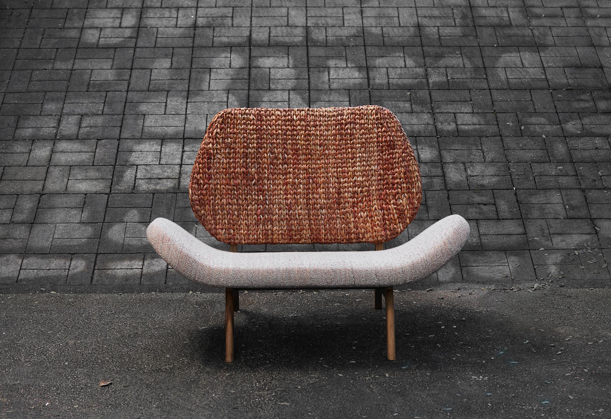 Contemporary Modern Tutura Chair Handcrafted in Uruguay in Cattail Leafs, Wood and Wool For Sale