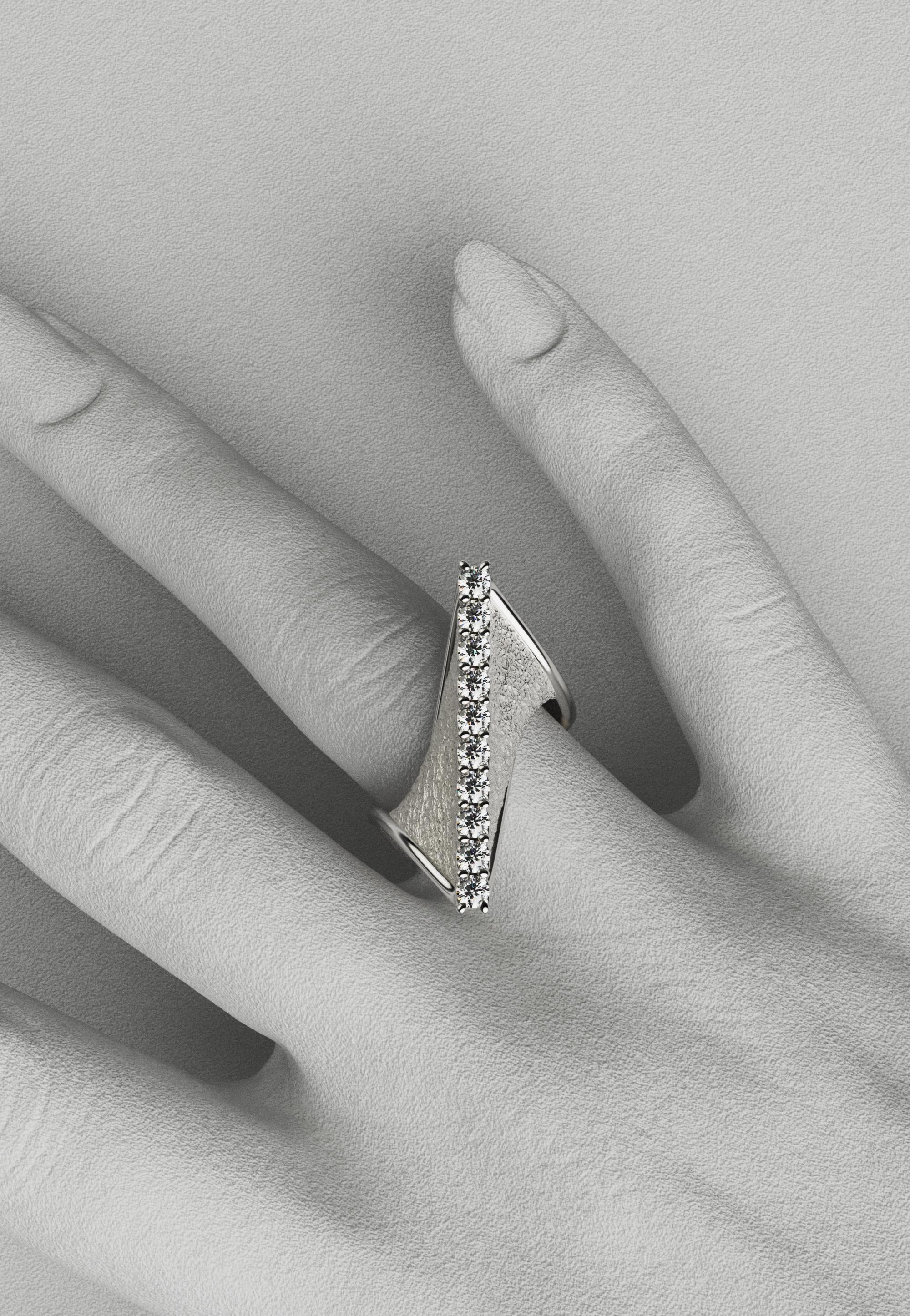 For Sale:  Modern Twisted 18k Gold Ring with Natural Diamonds by Oltremare Gioielli Italy 2