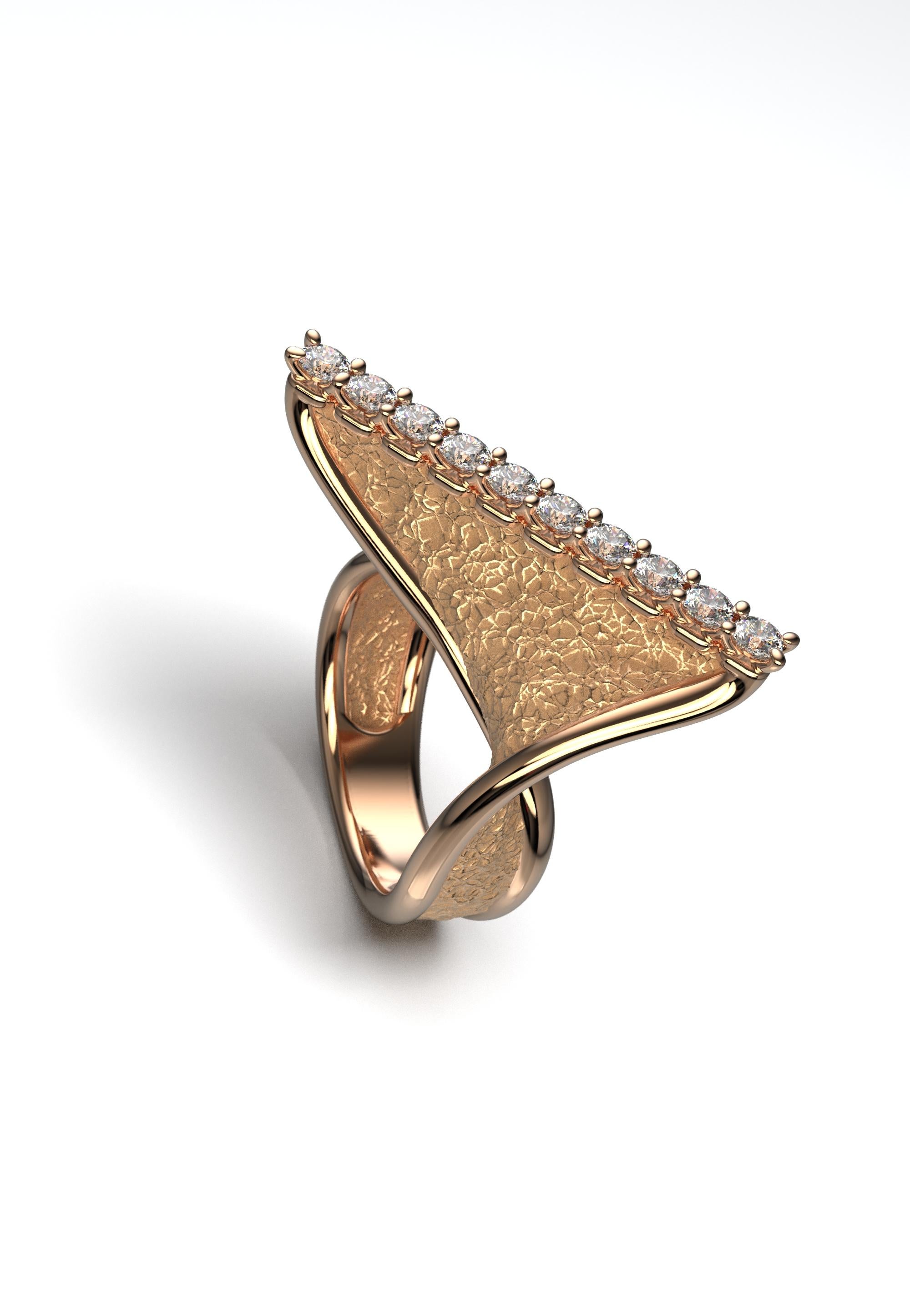 For Sale:  Modern Twisted 18k Gold Ring with Natural Diamonds by Oltremare Gioielli Italy 9