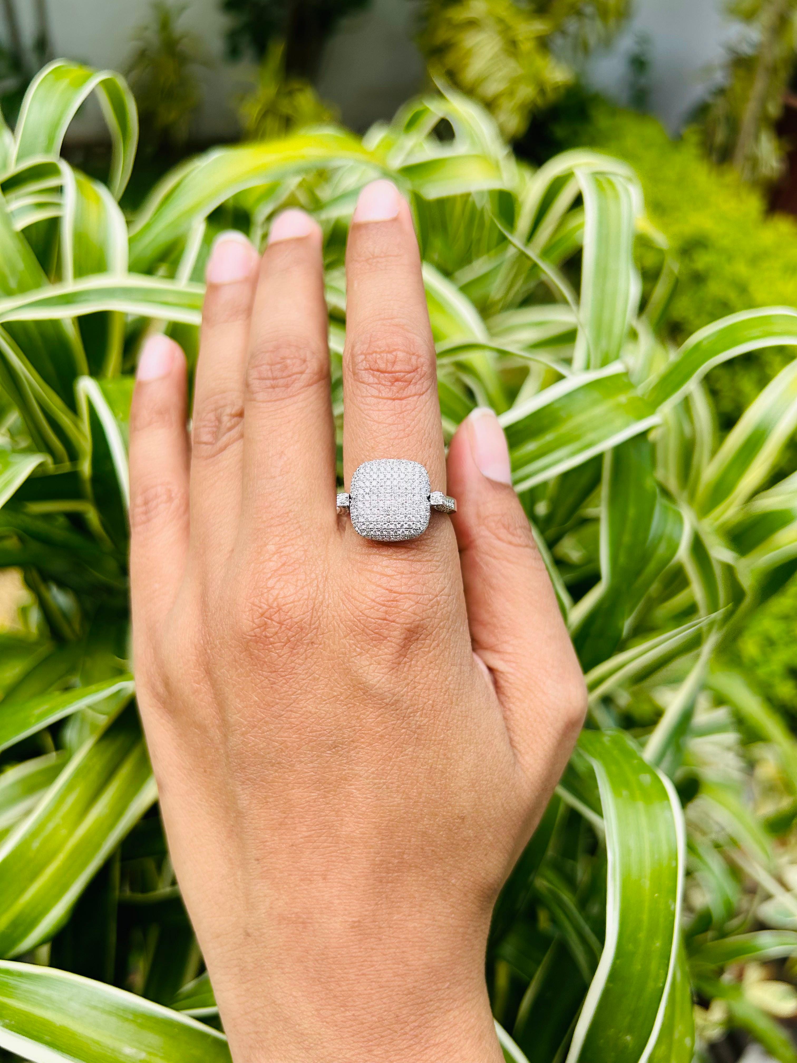 For Sale:  Unique Diamond Flip Ring in 18k Solid White Gold, Fine Jewelry for Him 4
