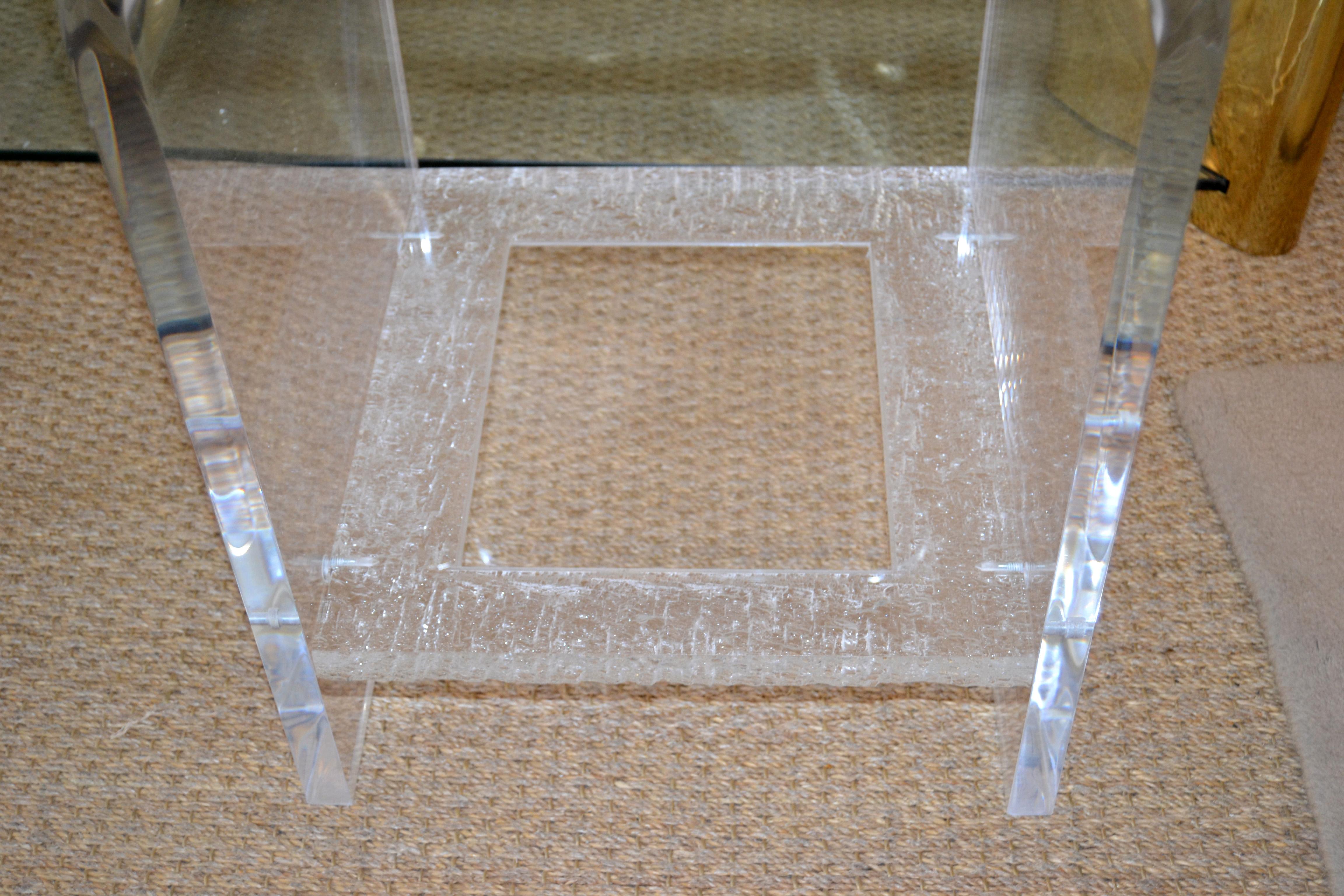 Modern Two-Tier Clear Acrylic and Crystallized Acrylic Side Table, End Table In Good Condition For Sale In Miami, FL