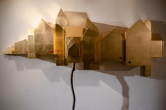 Sculture de rangement moderne en forme de feuille d'or fabriquée à la main par Umberto Dattola pour Dilmos