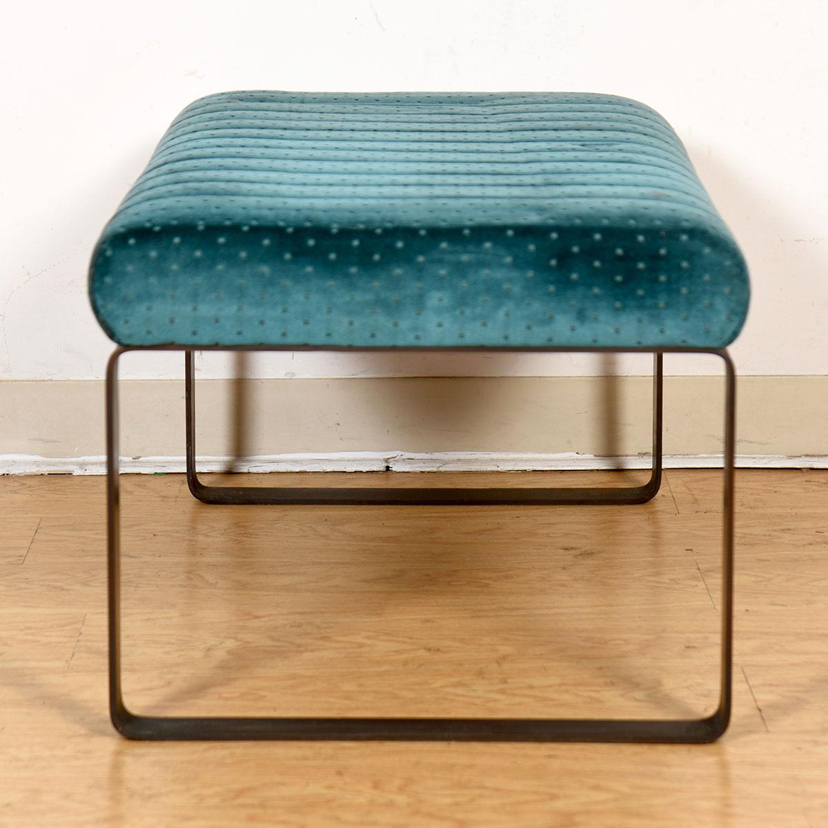 Modern Upholstered Green Velvet Bench with Metal Sleigh-Leg Frame For Sale 1